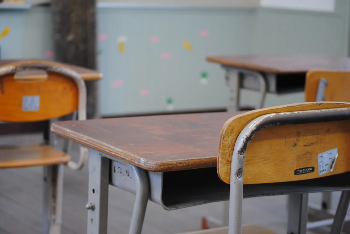 18 Desk Graffiti You Secretly Admired