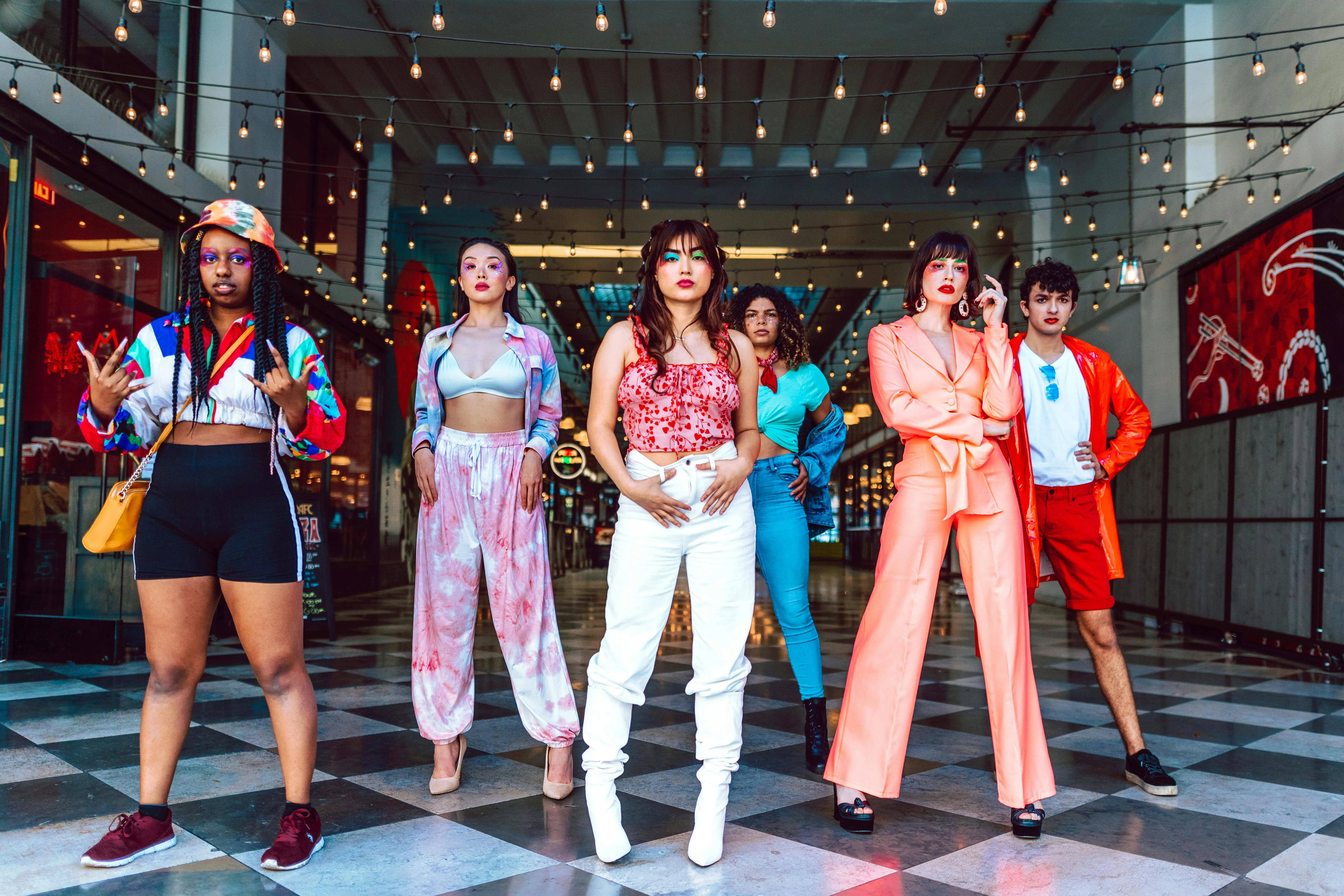 16 Forgotten Social Trends from the ’80s That Feel Strange Now