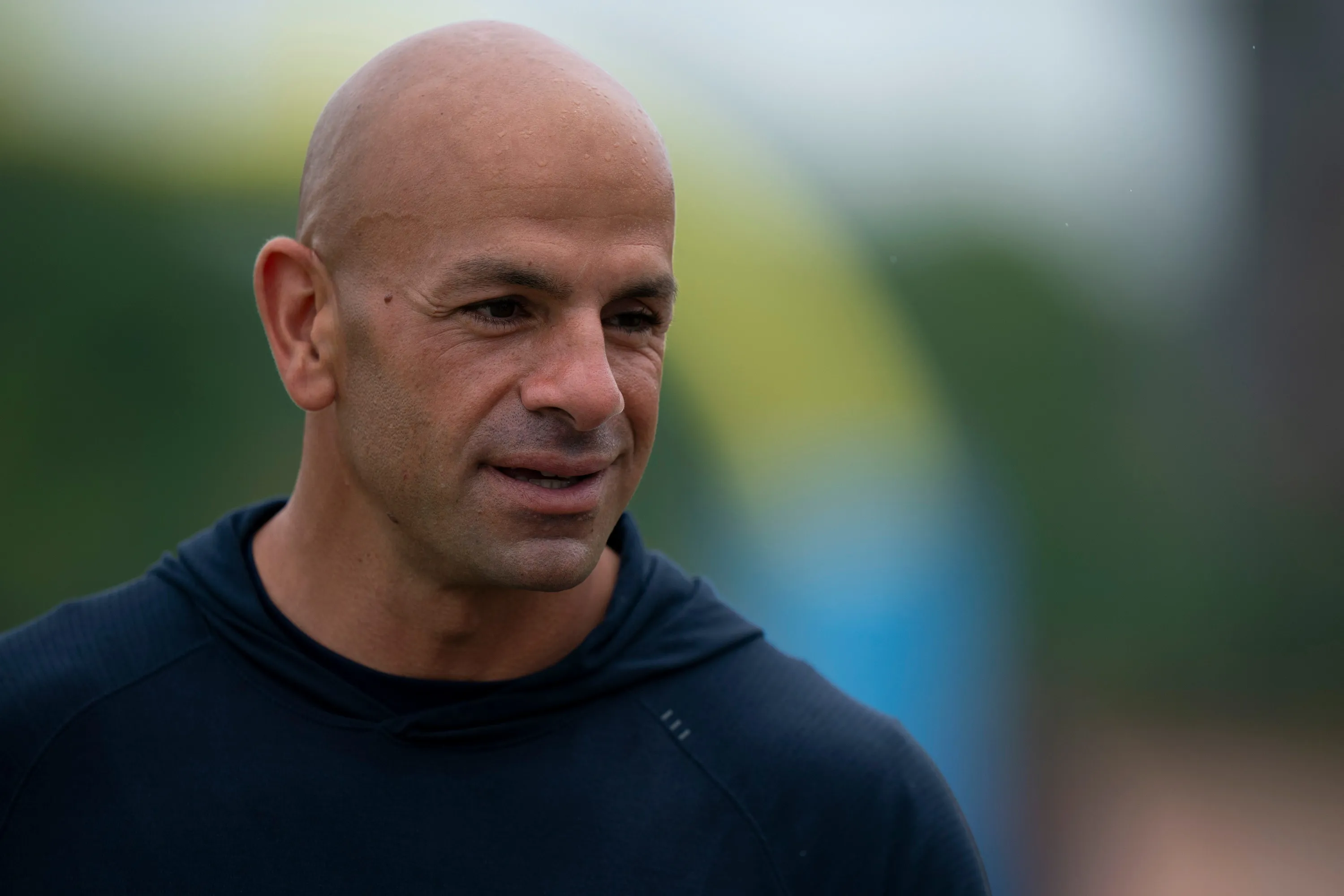 Robert Saleh’s “Fresh Legs” Philosophy Sets Tone for Titans’ Defensive Identity