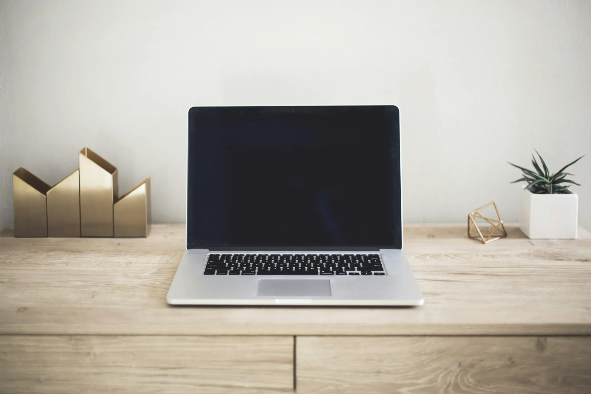 10 Side Hustles You Can Start with Just a Laptop