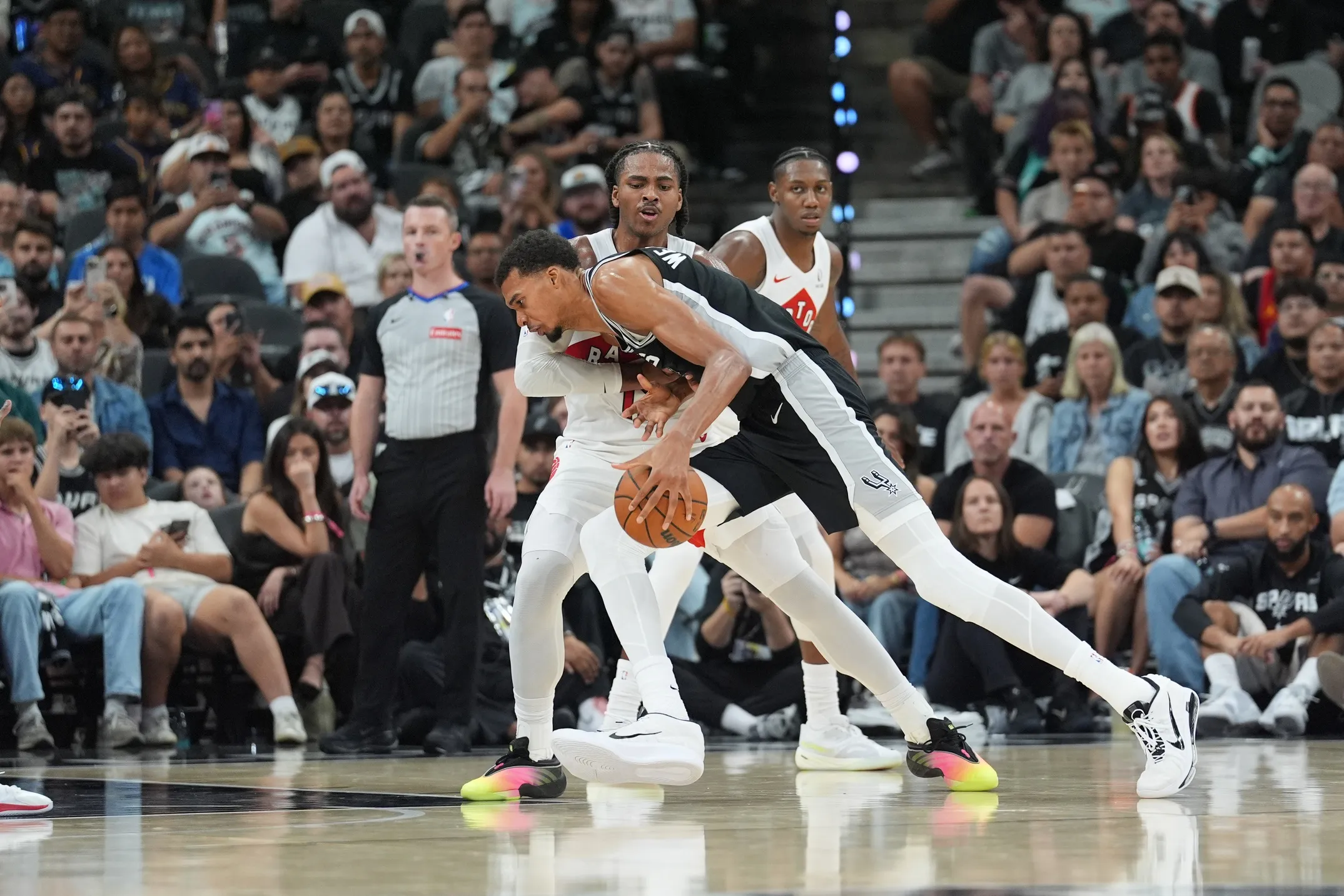 Spurs Spark Excitement with Hot Start and Wembanyama’s Dominance