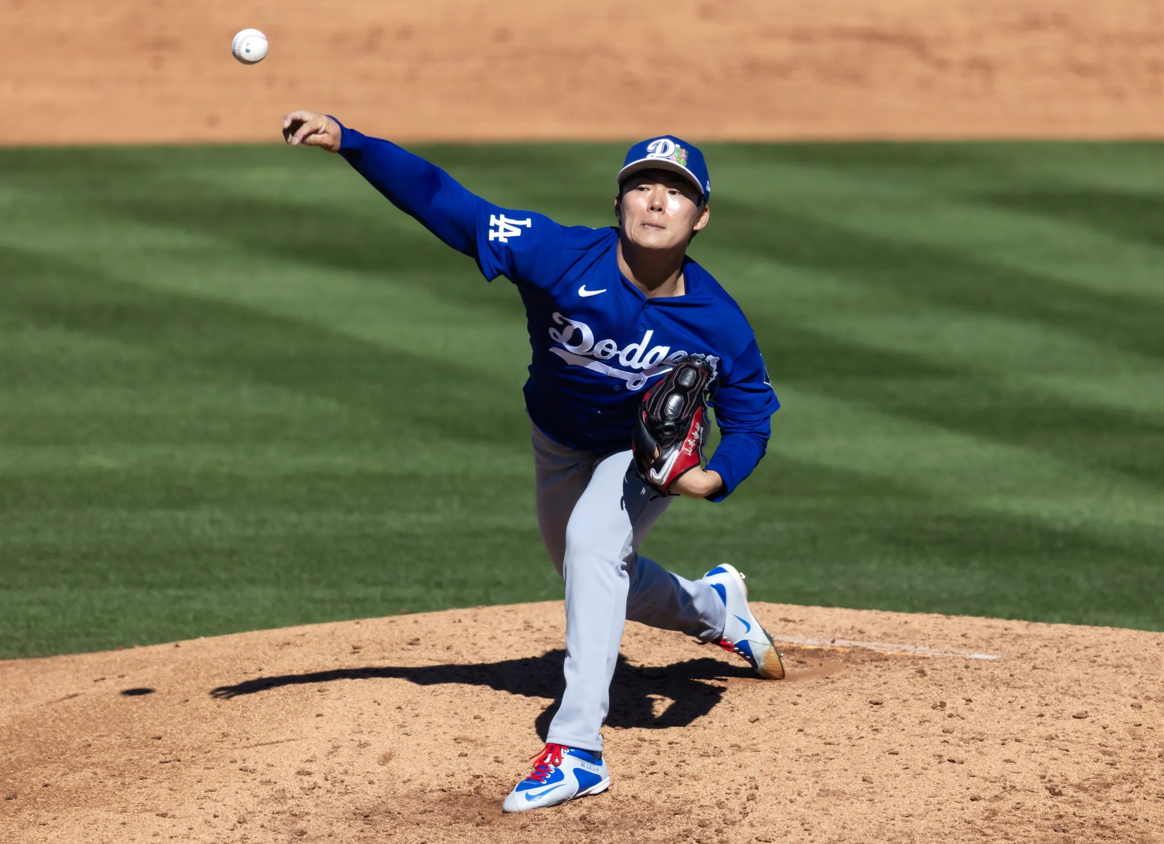 Yamamoto Will Remain with Samurai Japan Through WBC Playoffs