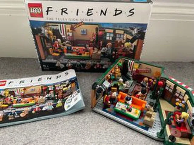 O2Q357Ys on wikimedia