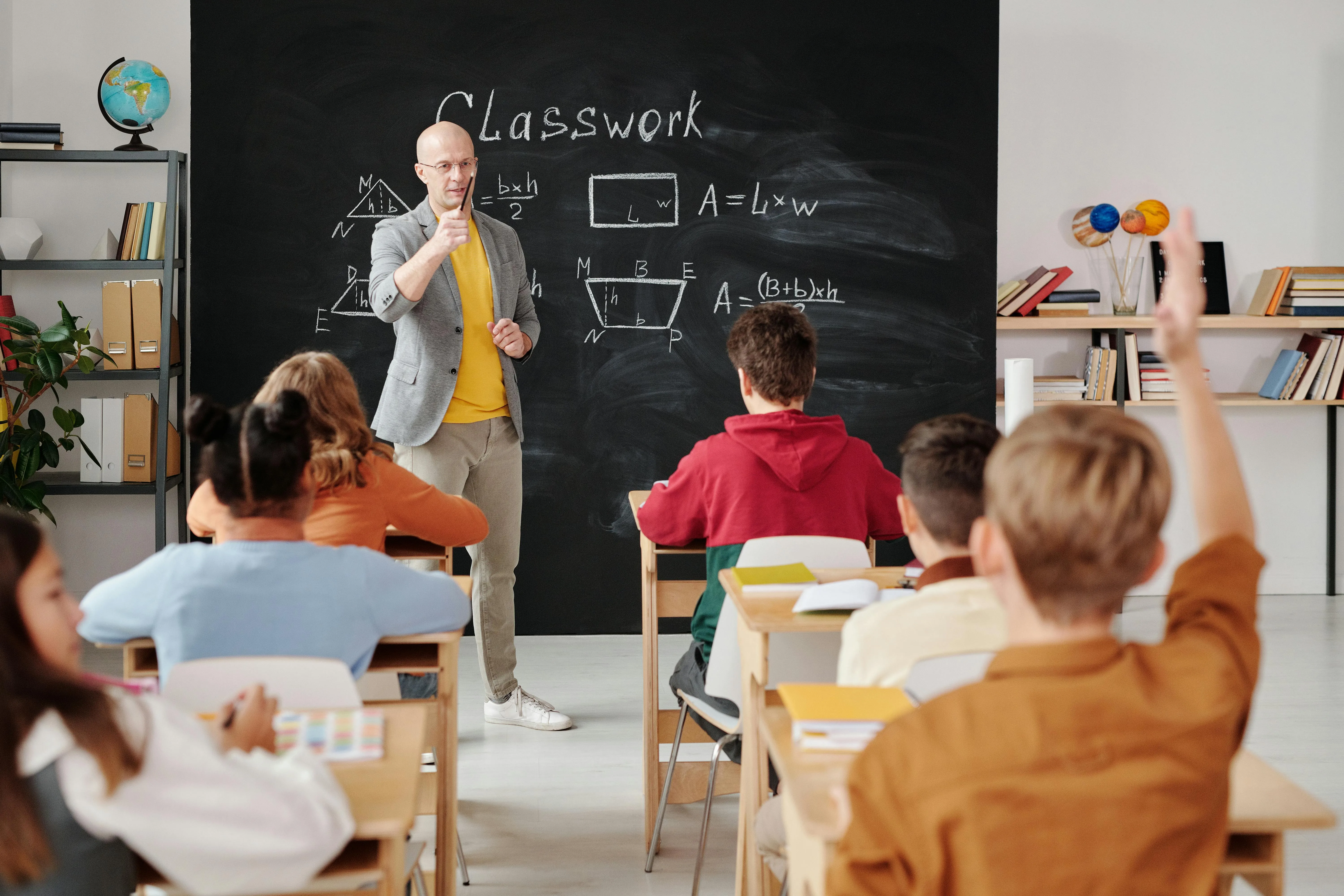 15 School Rules That Only Existed in the ’90s