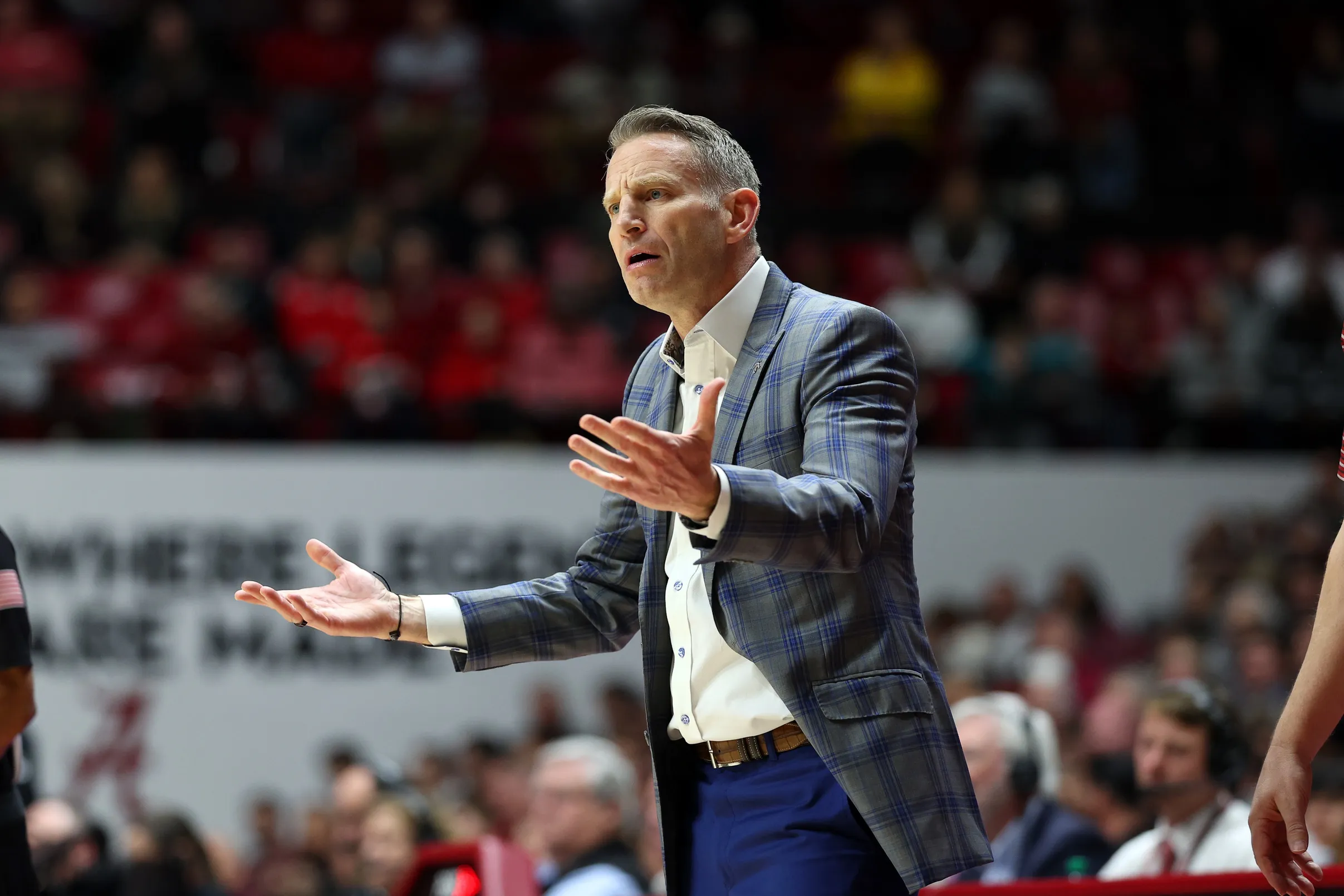 Alabama Tops Auburn in Heated Rivalry Clash