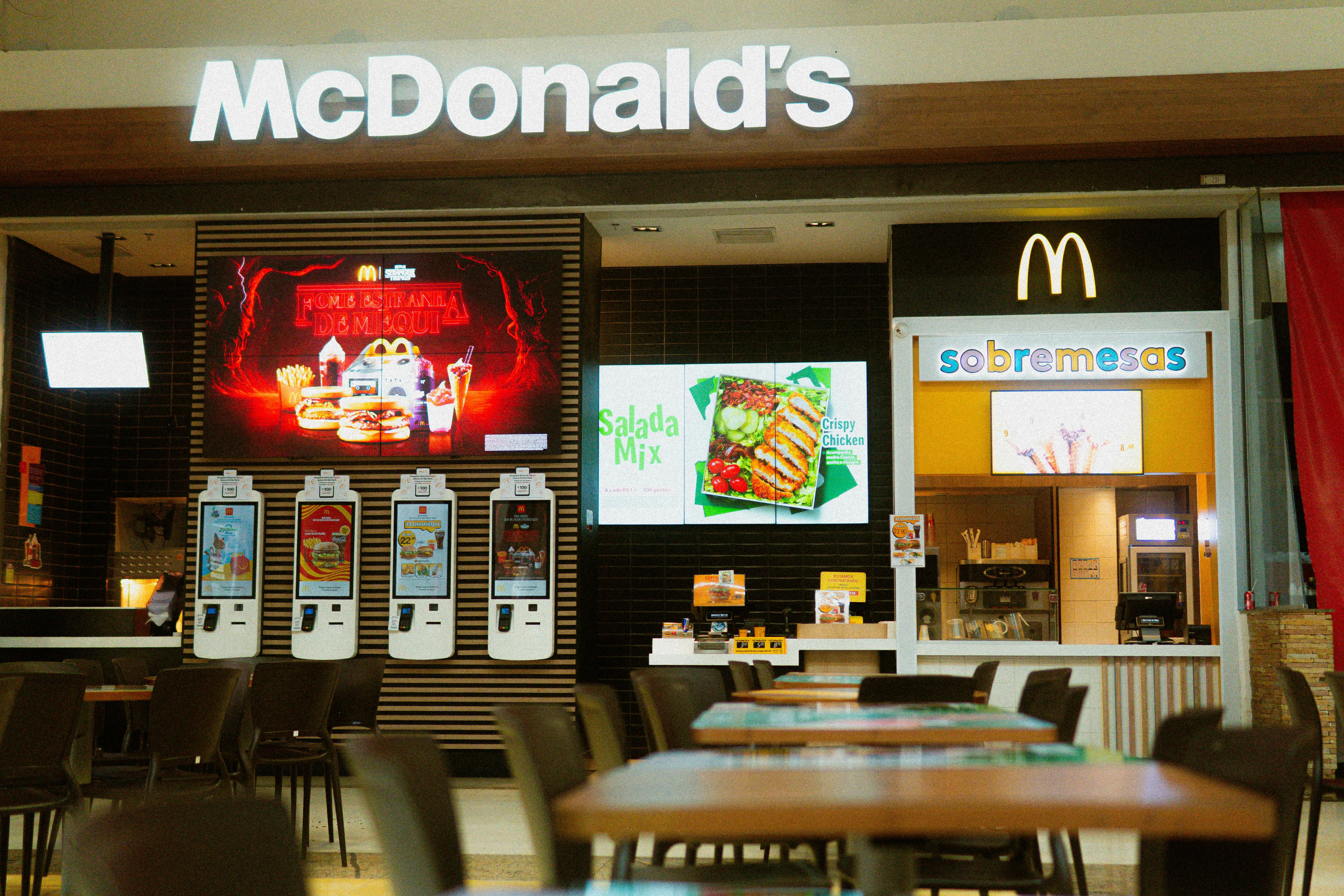 12 Fast-Food Menu Items from the '70s That Disappeared