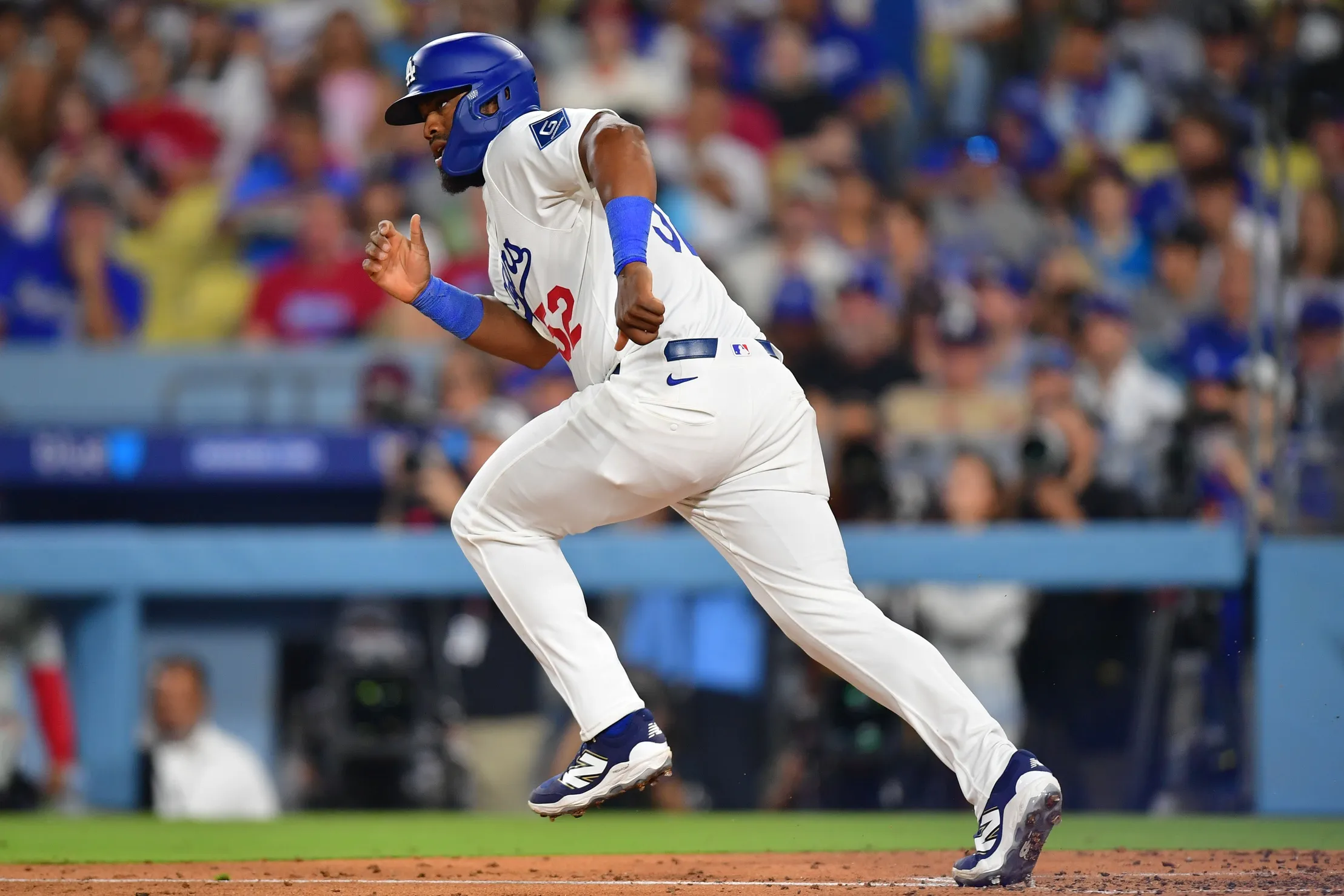 Dodgers Bolster Catching Depth with Minor League Signing of Chuckie Robinson