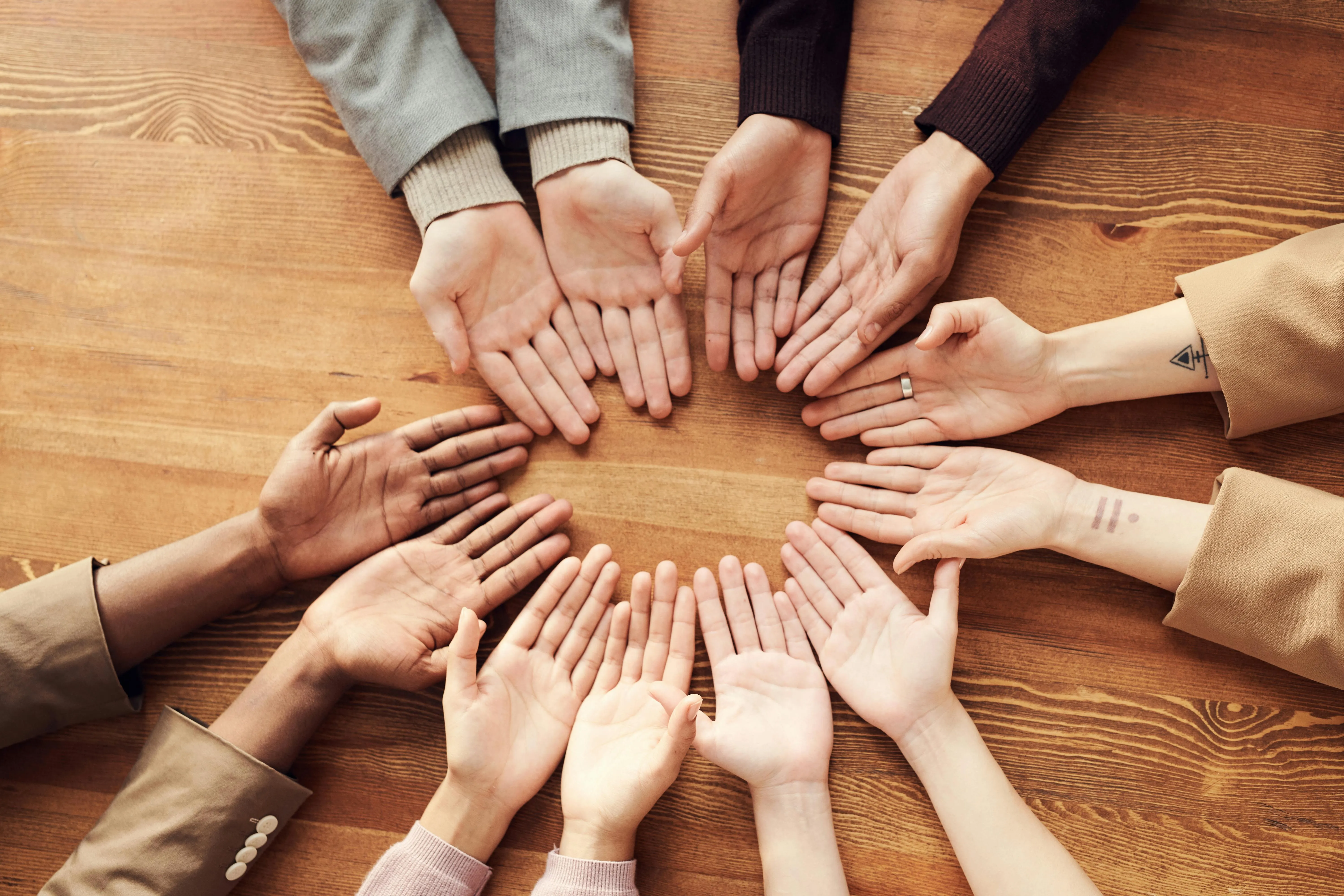 15 Community Habits That Encouraged Trust