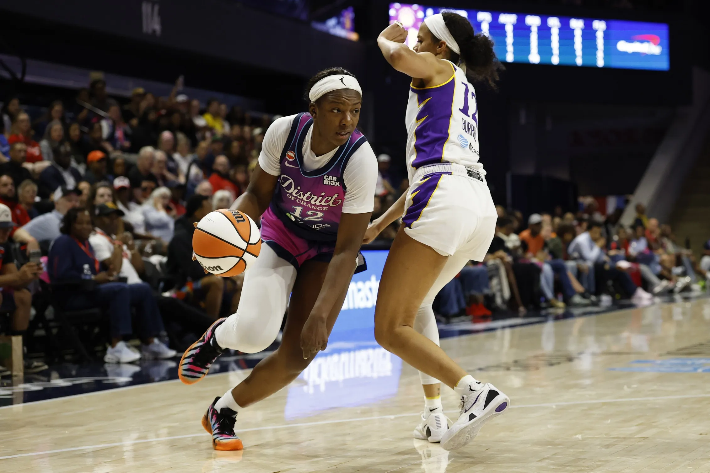 Rae Burrell Cleared After Injury Scare as Sparks Prepare for Wings Matchup