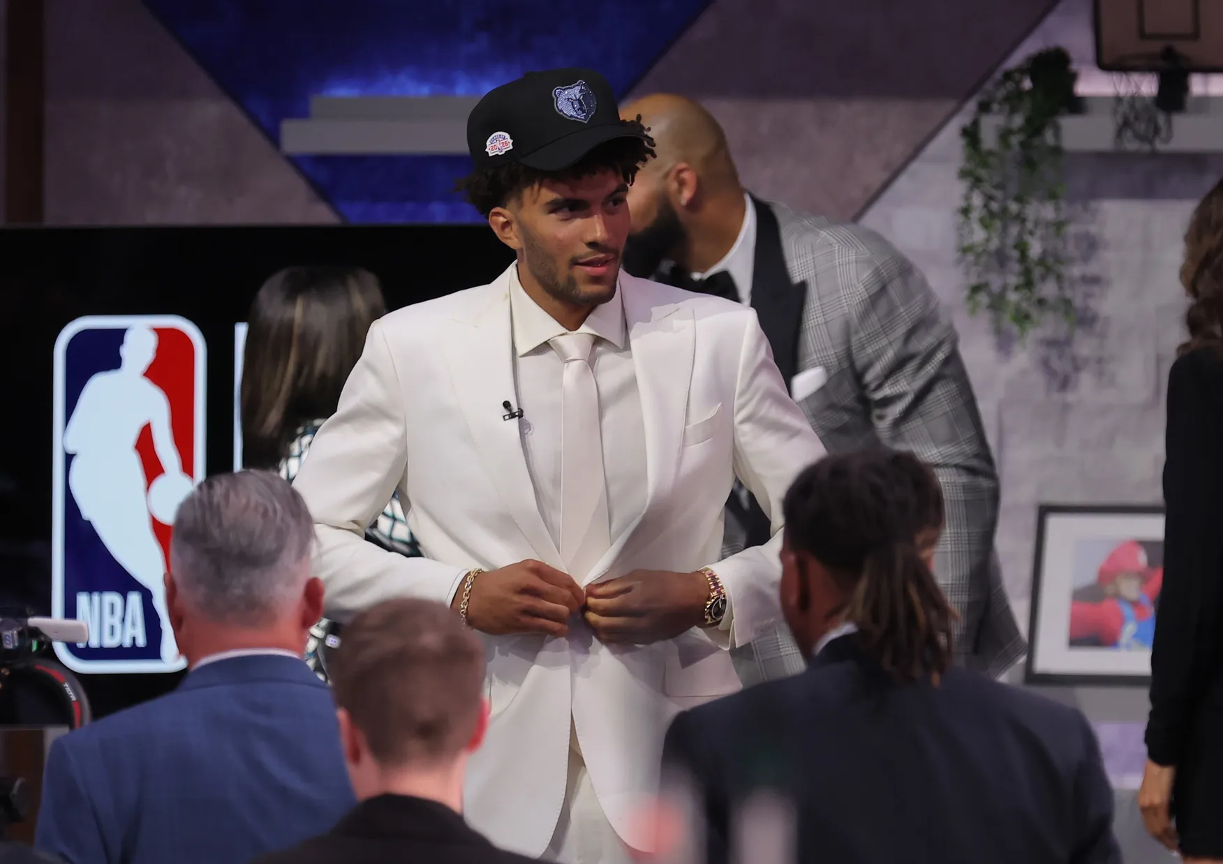 Cameron Boozer Impresses as Grizzlies Cruise Past Thunder in Summer League Debut