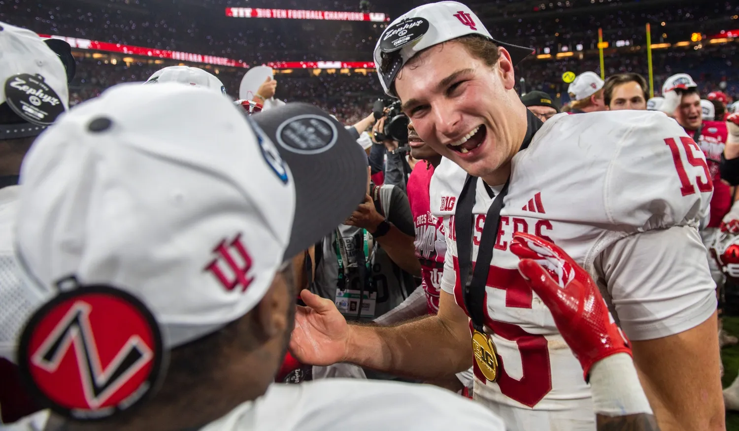 Indiana QB Fernando Mendoza Wins Walter Camp National Player of the Year