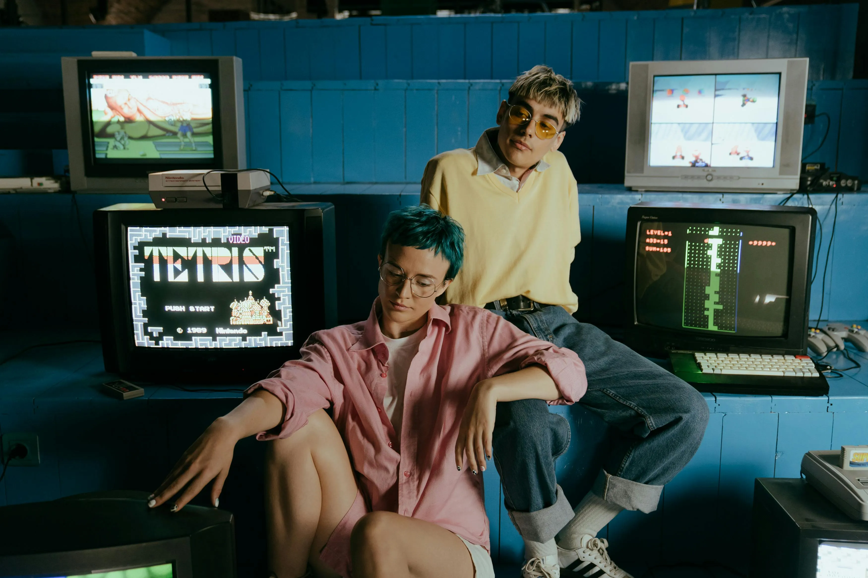 10 Things From the 1990s That Still Define Pop Culture Today
