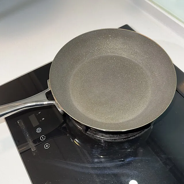 Diamond diamond diamond on Wikimedia Commons