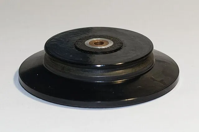  Retired electrician on Wikimedia Commons