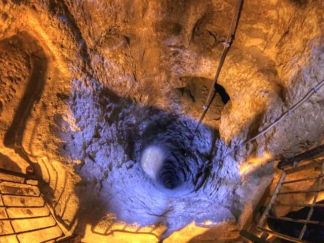Nevit Dilmen on Wikicommons