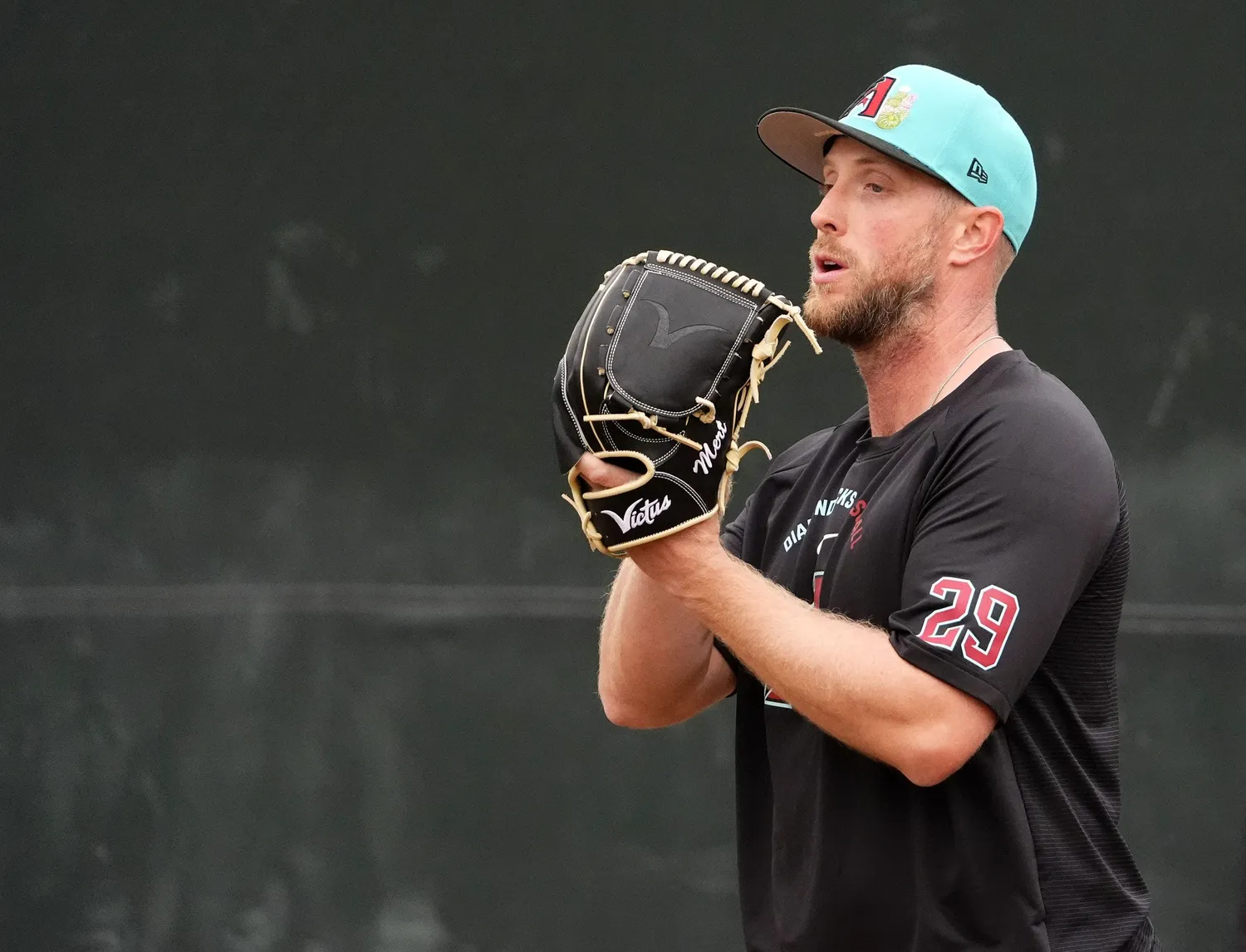 Merrill Kelly to Open 2026 for Diamondbacks, Ending Gallen’s Streak