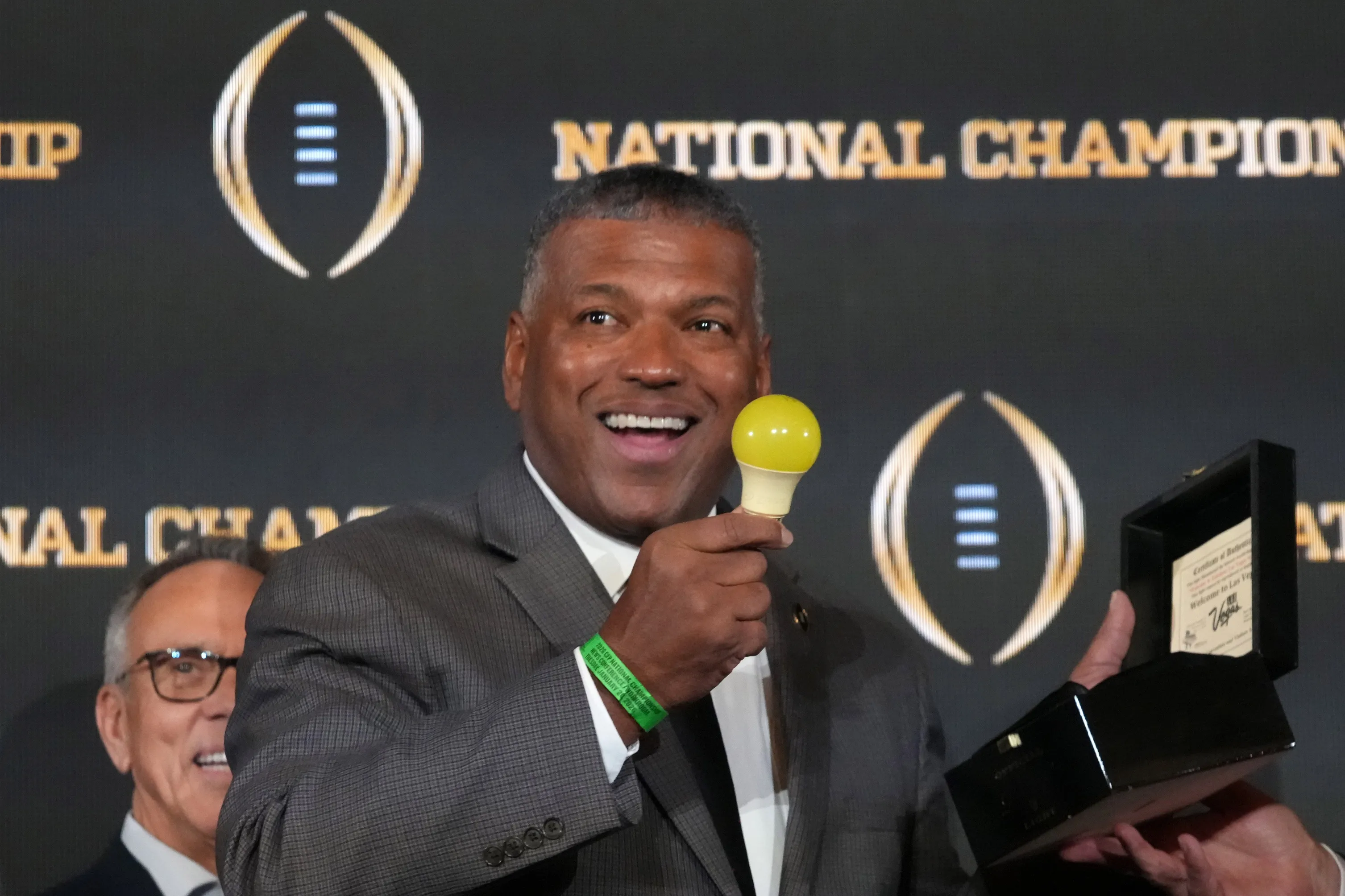 College Football Playoff Expansion Stalls Amid Big Ten-SEC Impasse