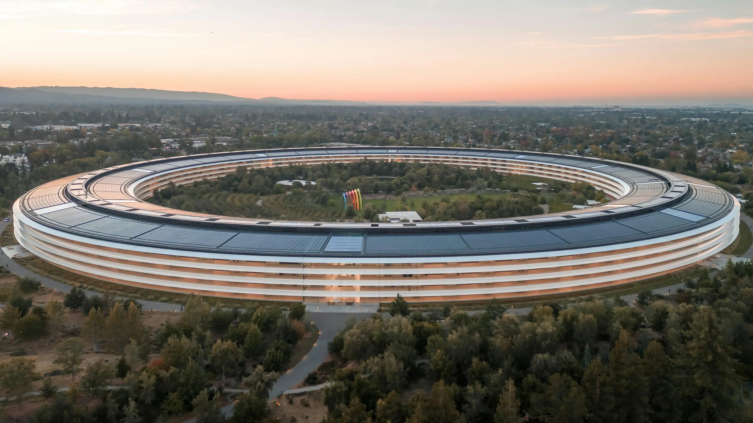 13 Companies That Started Small and Became Billion-Dollar Giants
