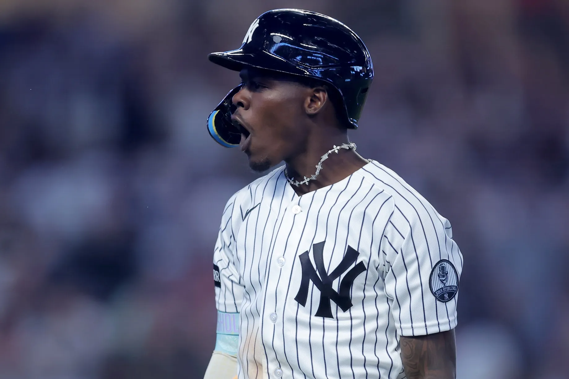 Chisholm’s Late Homer Rekindles Yankees–Blue Jays Rivalry After Playoff Exit