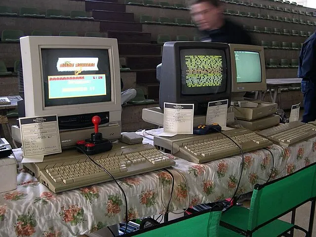 Zak1984 on wikimedia