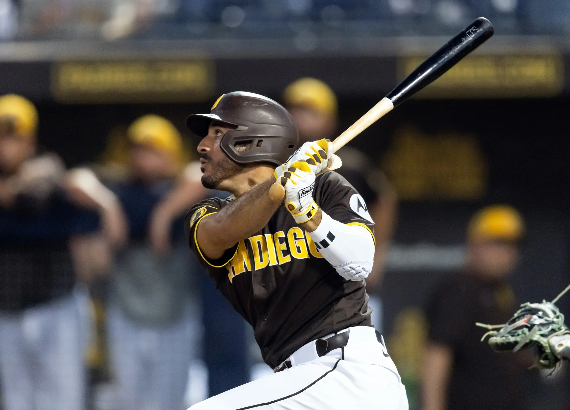 Ramon Laureano Emerges as Early Spark as Padres Beat Giants 7–1