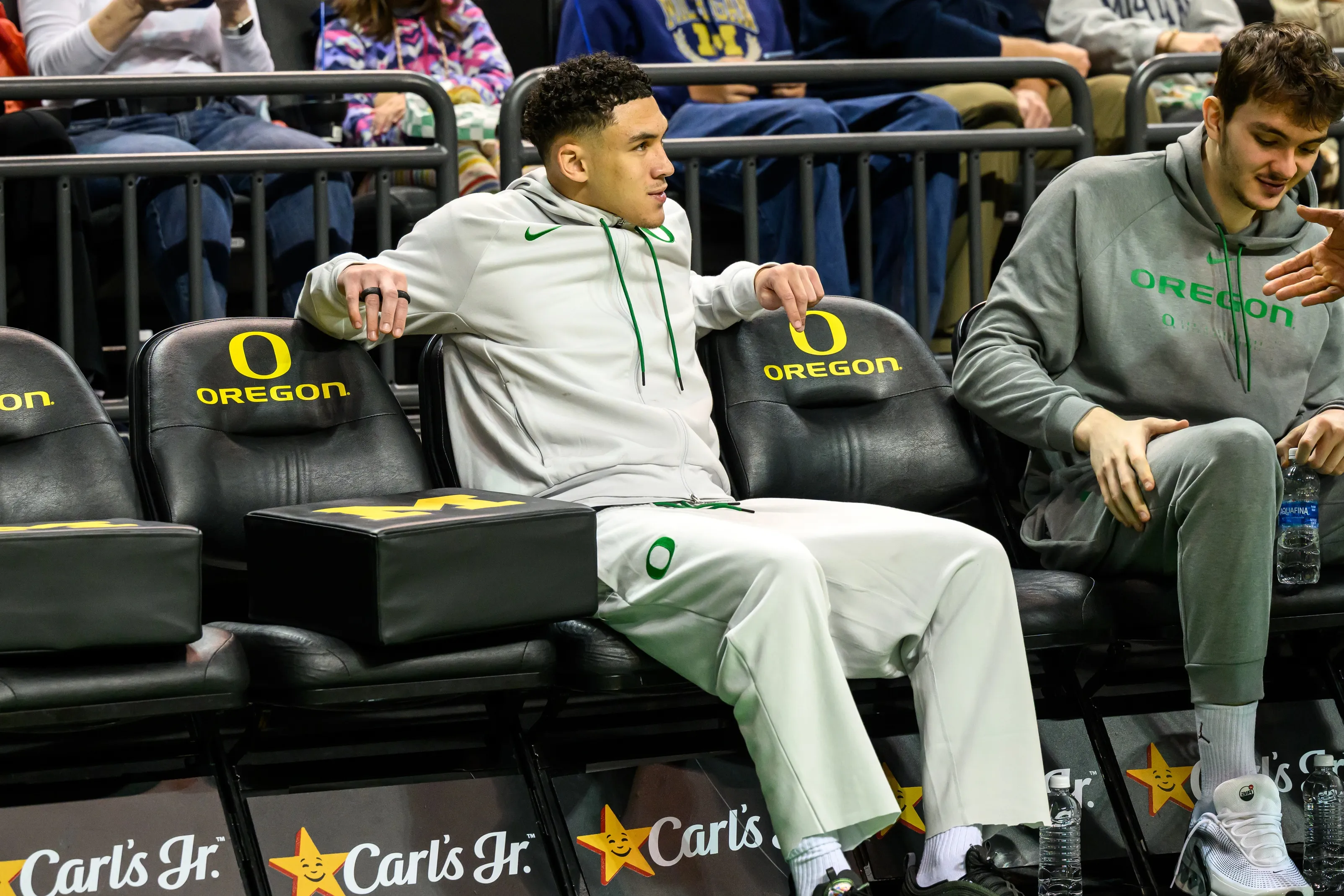 Oregon Guard Jackson Shelstad to Enter Transfer Portal After Injury-Plagued Season