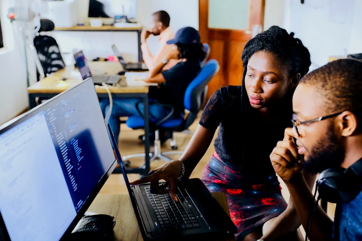 Desola Lanre-Ologun from Unsplash