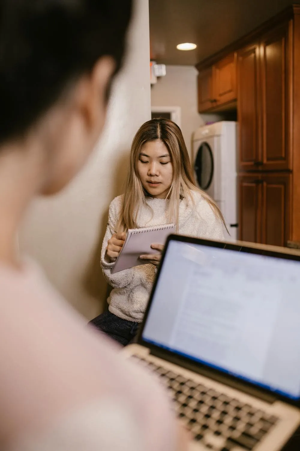 RDNE Stock project on Pexels 