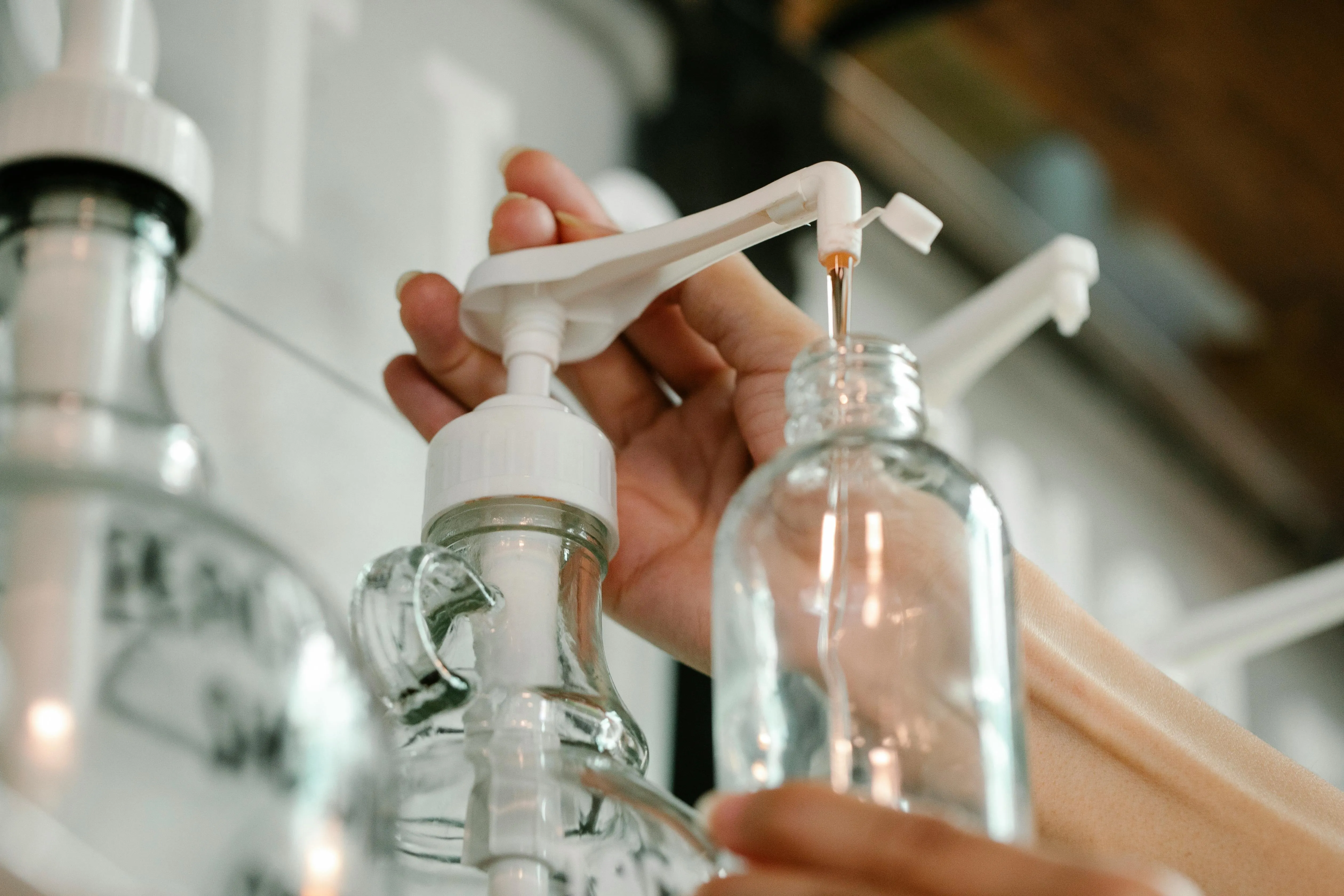 15 Household Products Sold in Refillable Containers