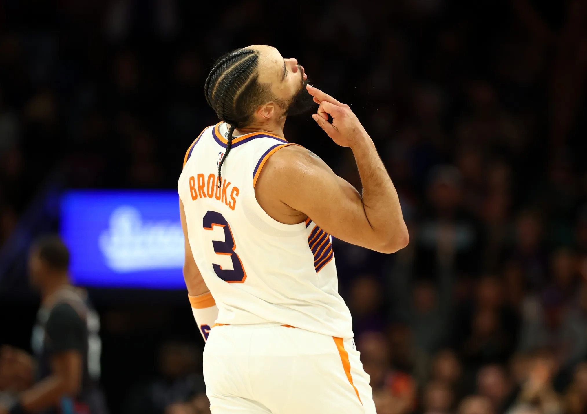 Dillon Brooks Delivers Career Night as Suns Cruise Past Pistons