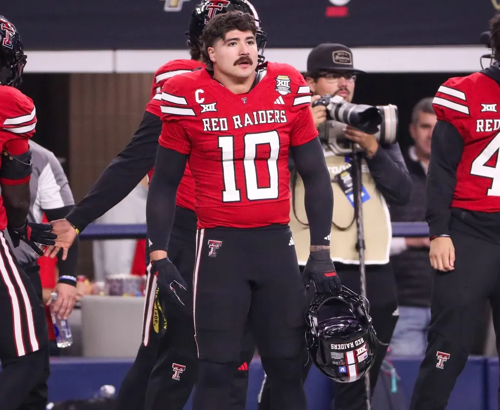Jacob Rodriguez Becomes Texas Tech’s First Bronko Nagurski Award Winner