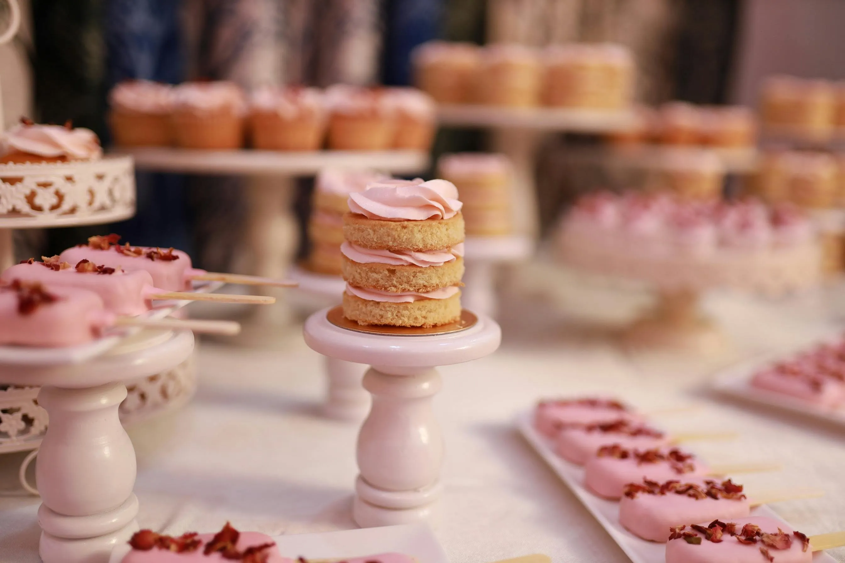 15 Vintage Desserts From the 1960s That Disappeared