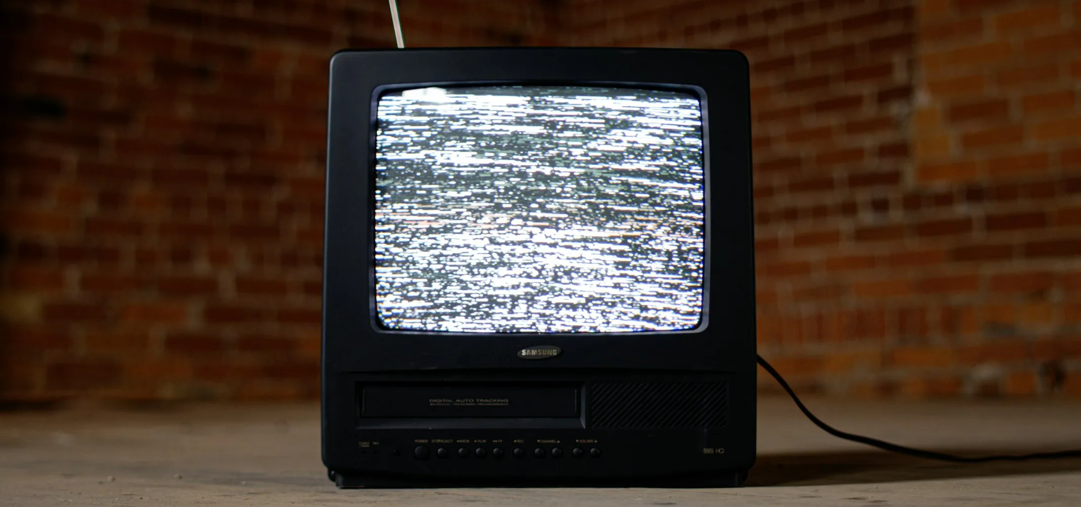 17 TV Shows You Loved as a Kid That Quietly Got Pulled Off the Air
