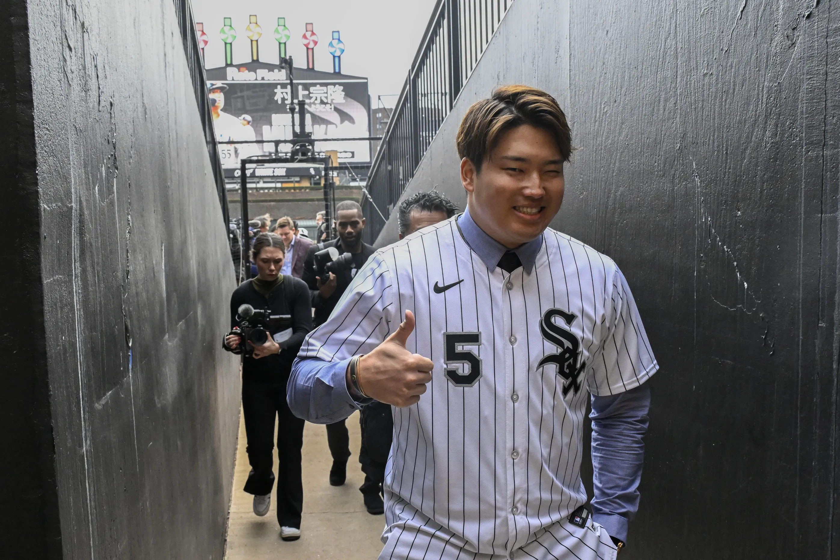 White Sox Sign Munetaka Murakami, Eyes on WBC and MLB Debut