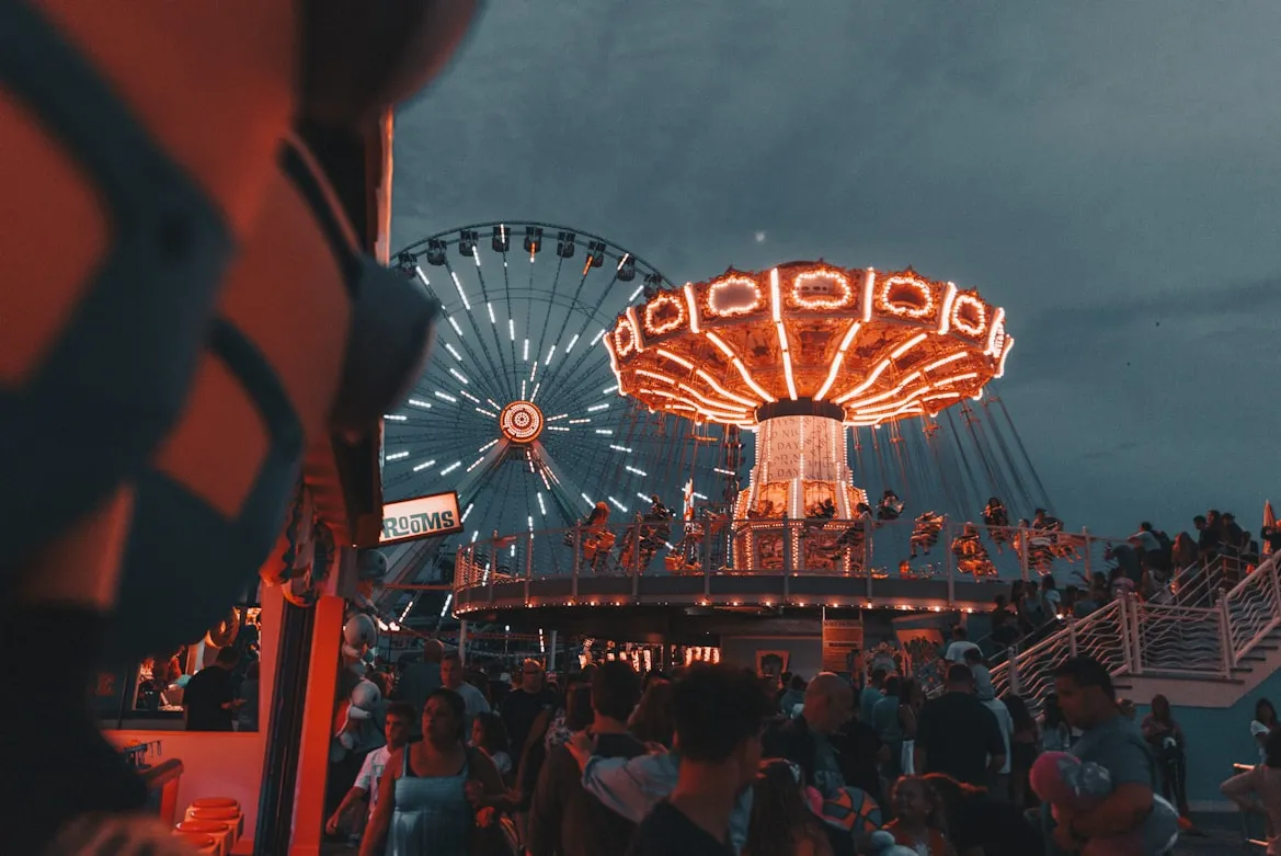 12 Retro Carnival Foods from the ’70s That Vanished