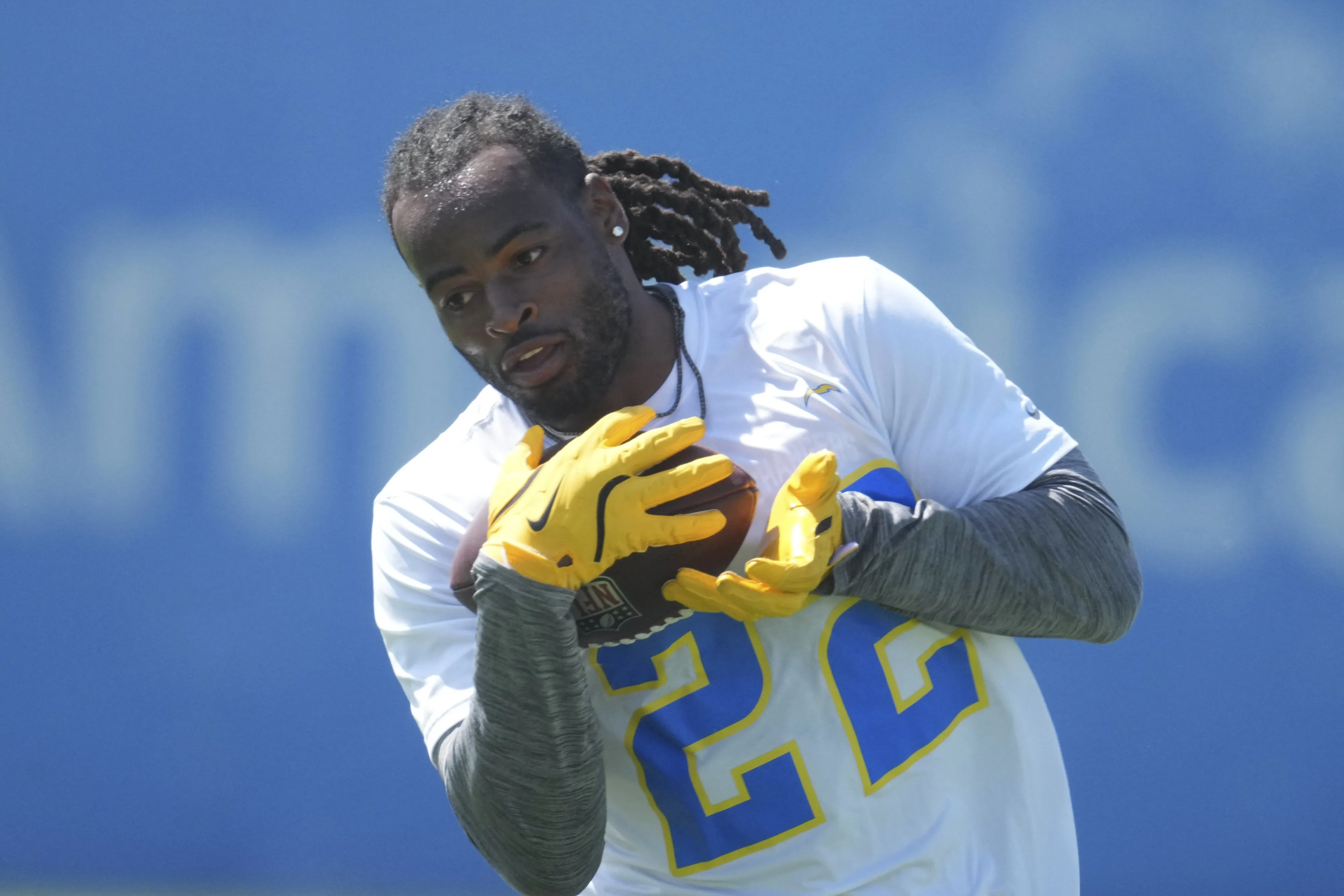 Seahawks Explore Najee Harris as Backfield Options Shift After Walker Departure