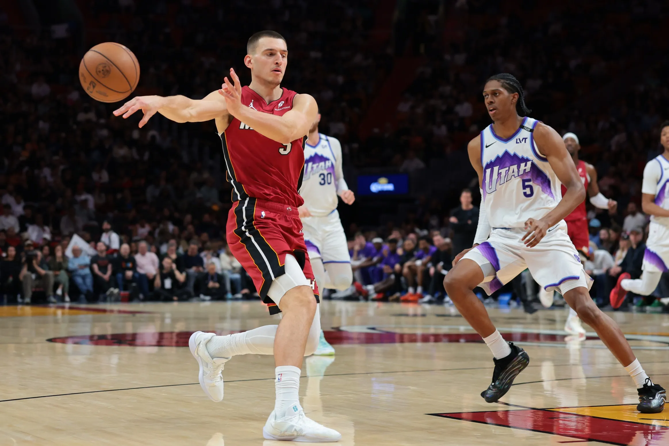 Nikola Jovic Searching for Stability as Heat Get Healthier Down the Stretch