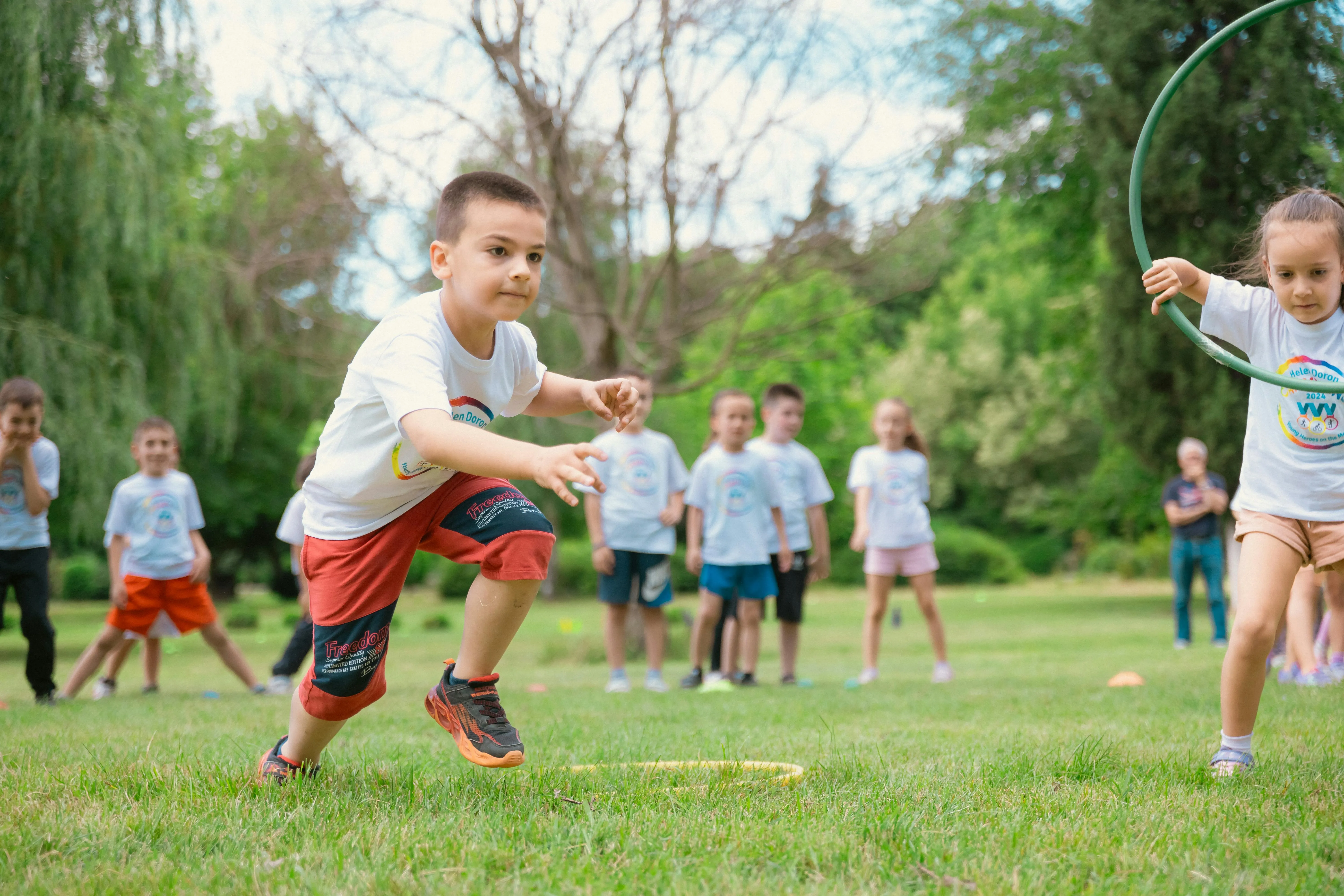 18 Toys You Could Only Play With Outdoors