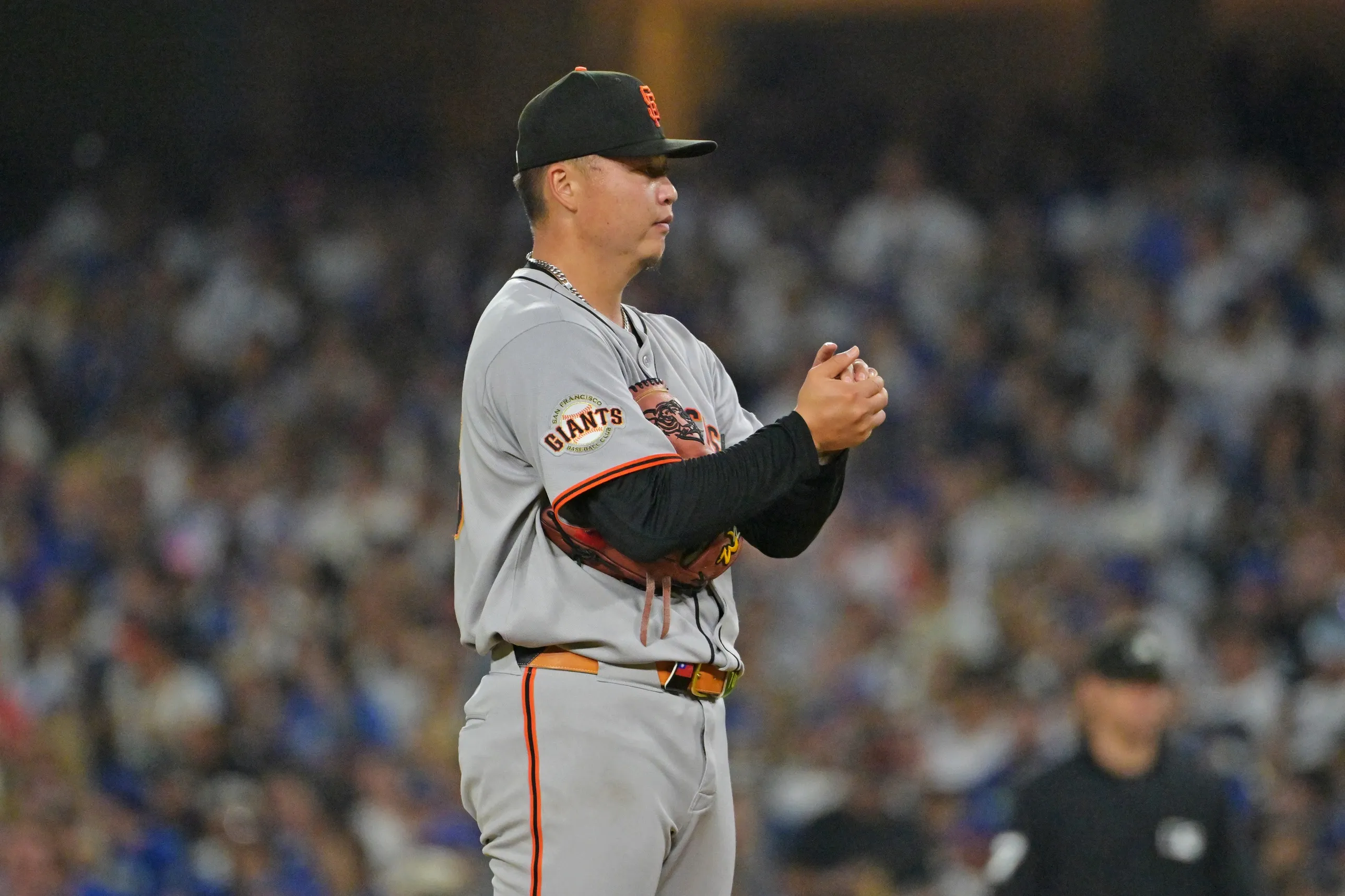 Astros Acquire RHP Kai-Wei Teng from Giants to Bolster Pitching Depth