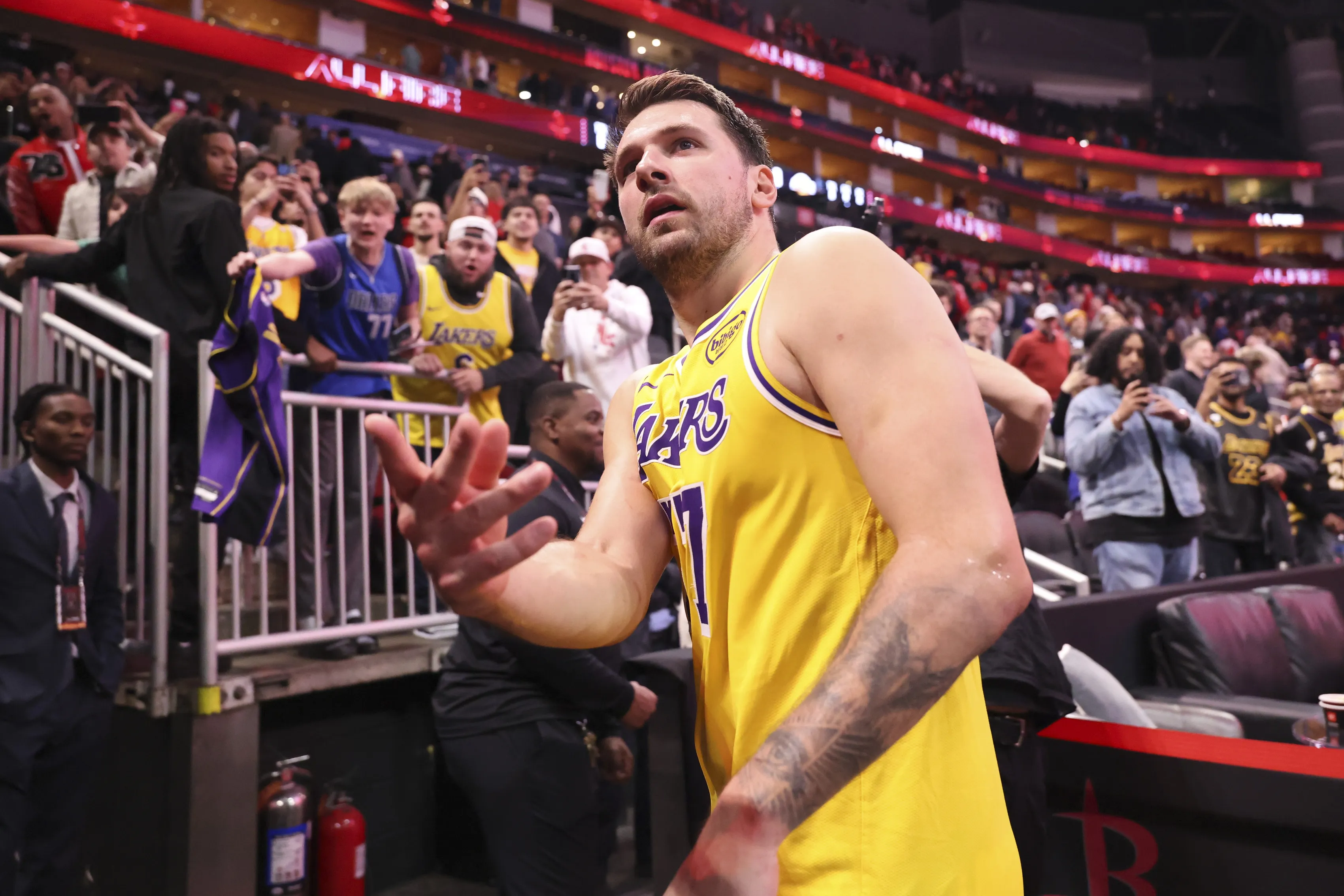 Doncic Leads Lakers Past Rockets but Seeks More Despite Dominant Night