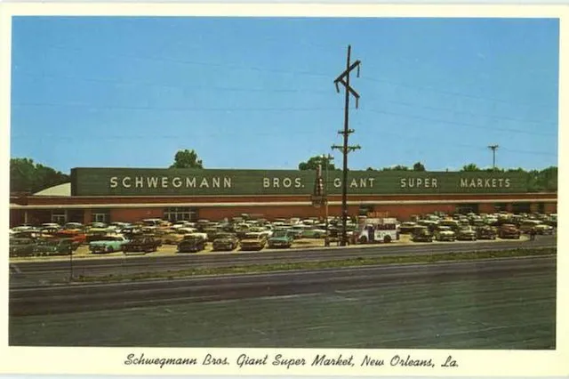 Postcard Specialties, New Orleans, LA on Wikimedia Commons