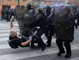 Image from Le Monde 