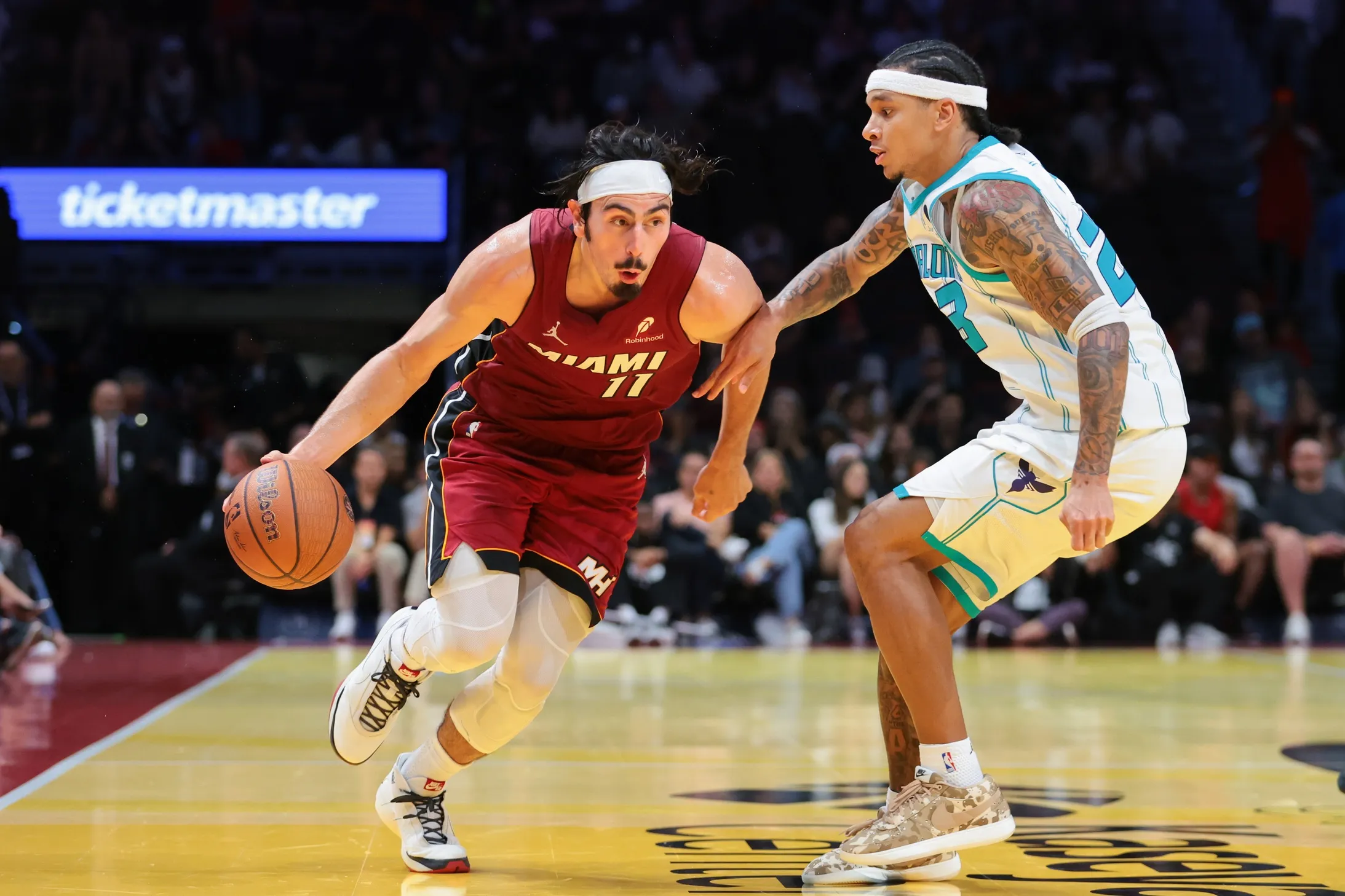 Heat Set Franchise Record with 53-Point First Quarter, Overpower Hornets in Emotional Win