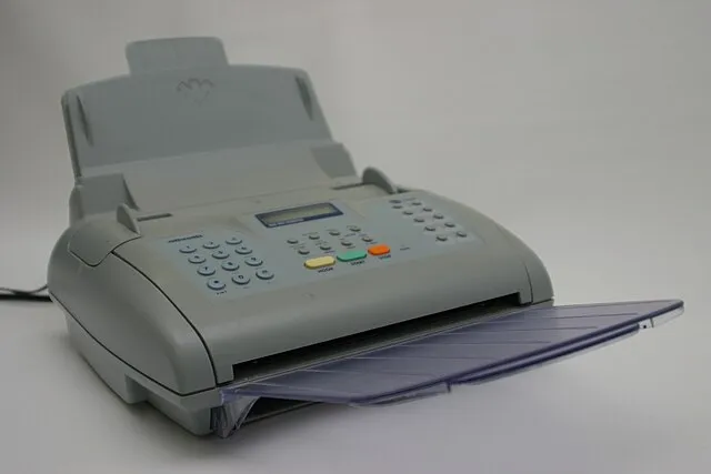 Tumi-1983 on Wikimedia Commons 