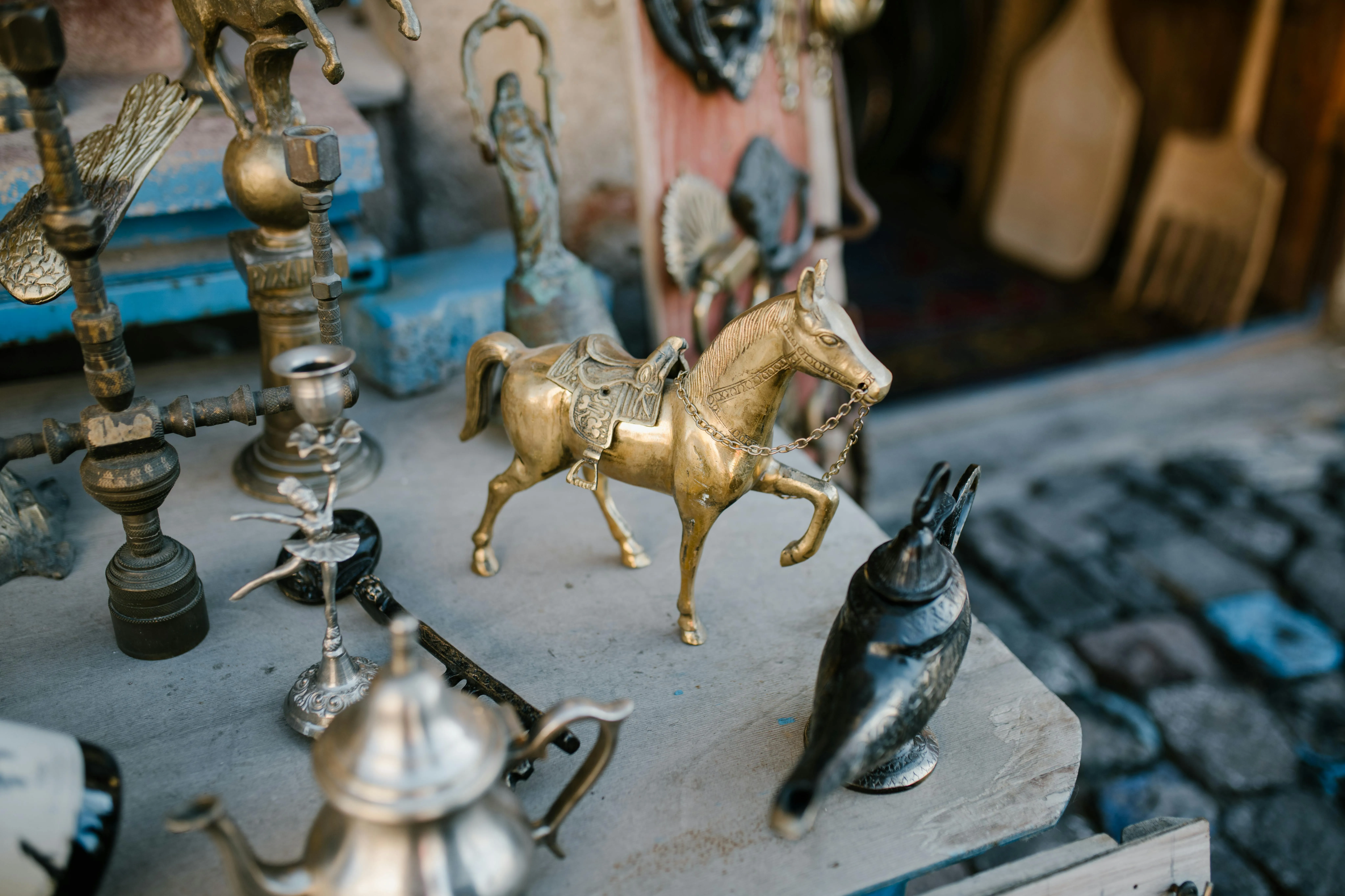 20 Household Items People Kept for Decades Instead of Replacing