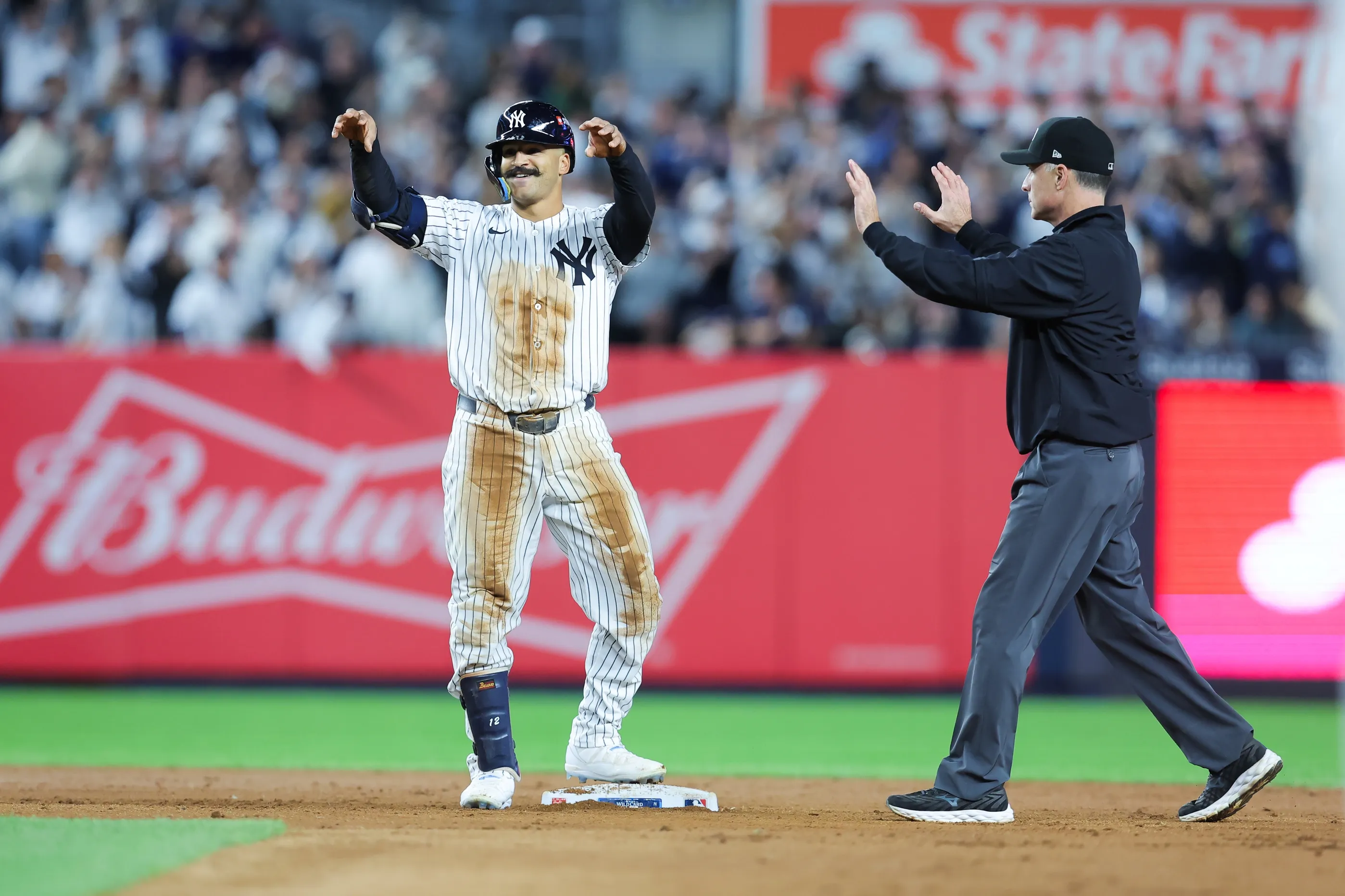 Trent Grisham Accepts Yankees’ Qualifying Offer, Returning for 2026 Season