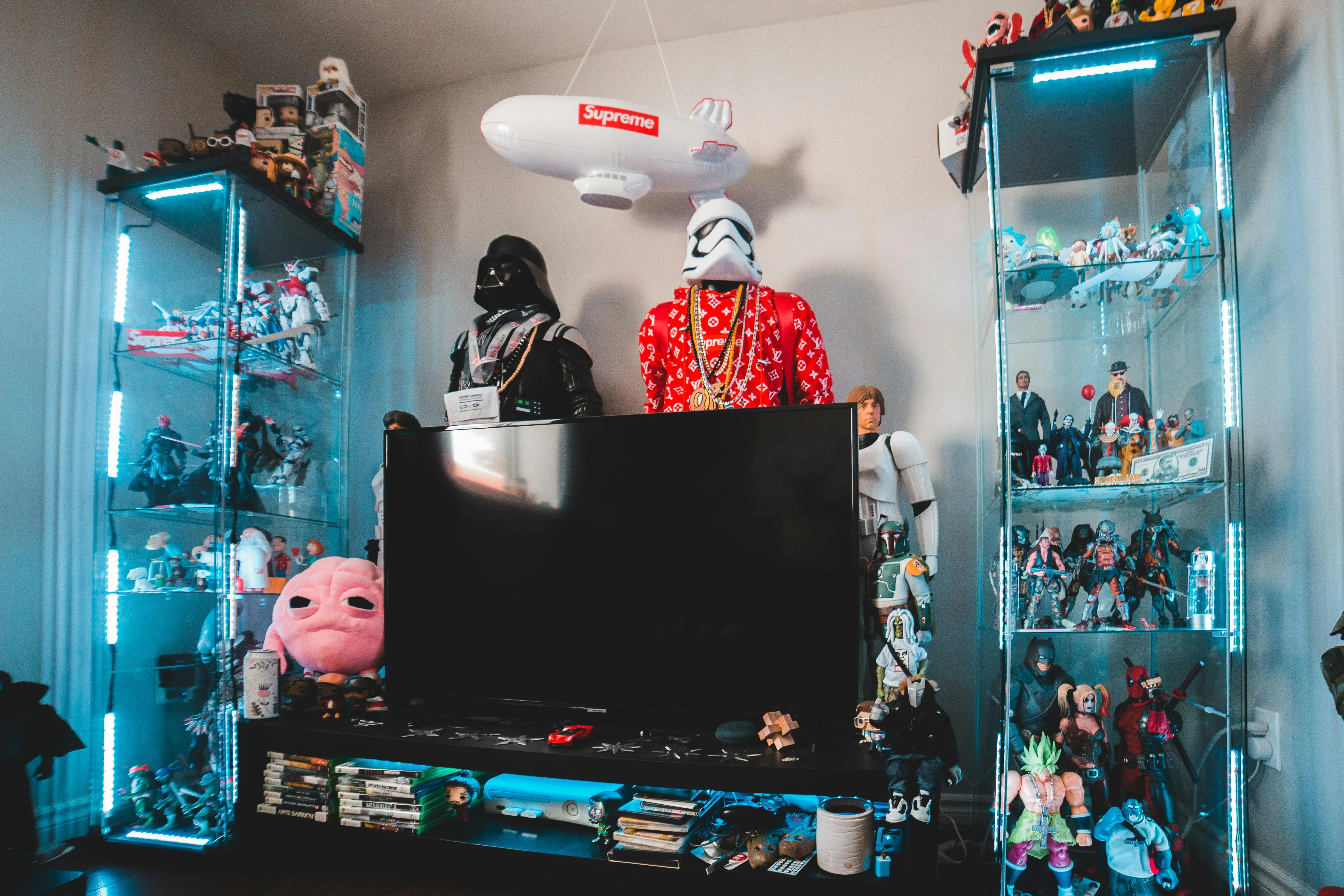 12 Collectible Toys That Became Obsessions Overnight