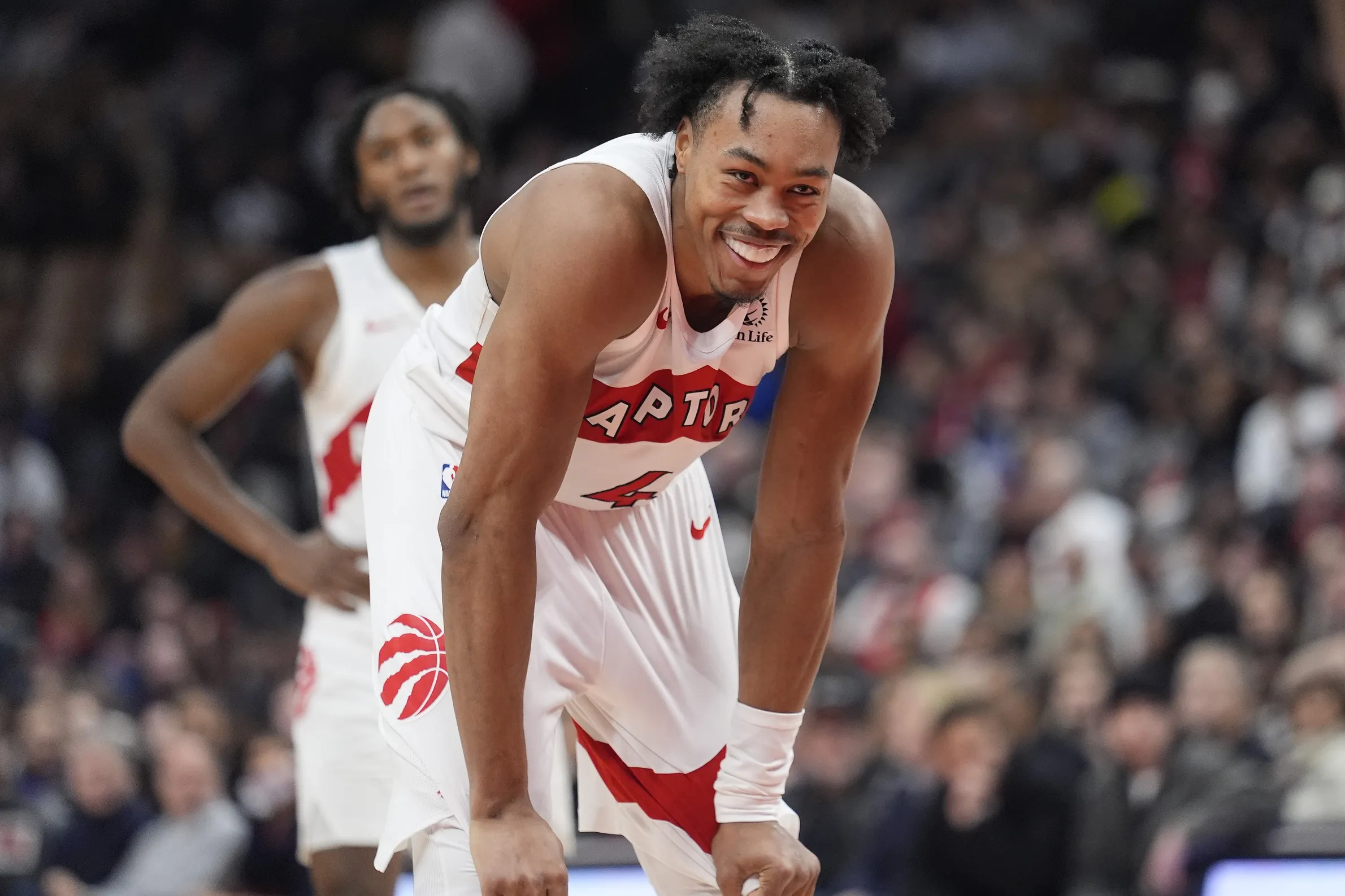 Barnes’ Full-Court Dime Highlights Raptors Loss as Toronto Slips to Fifth