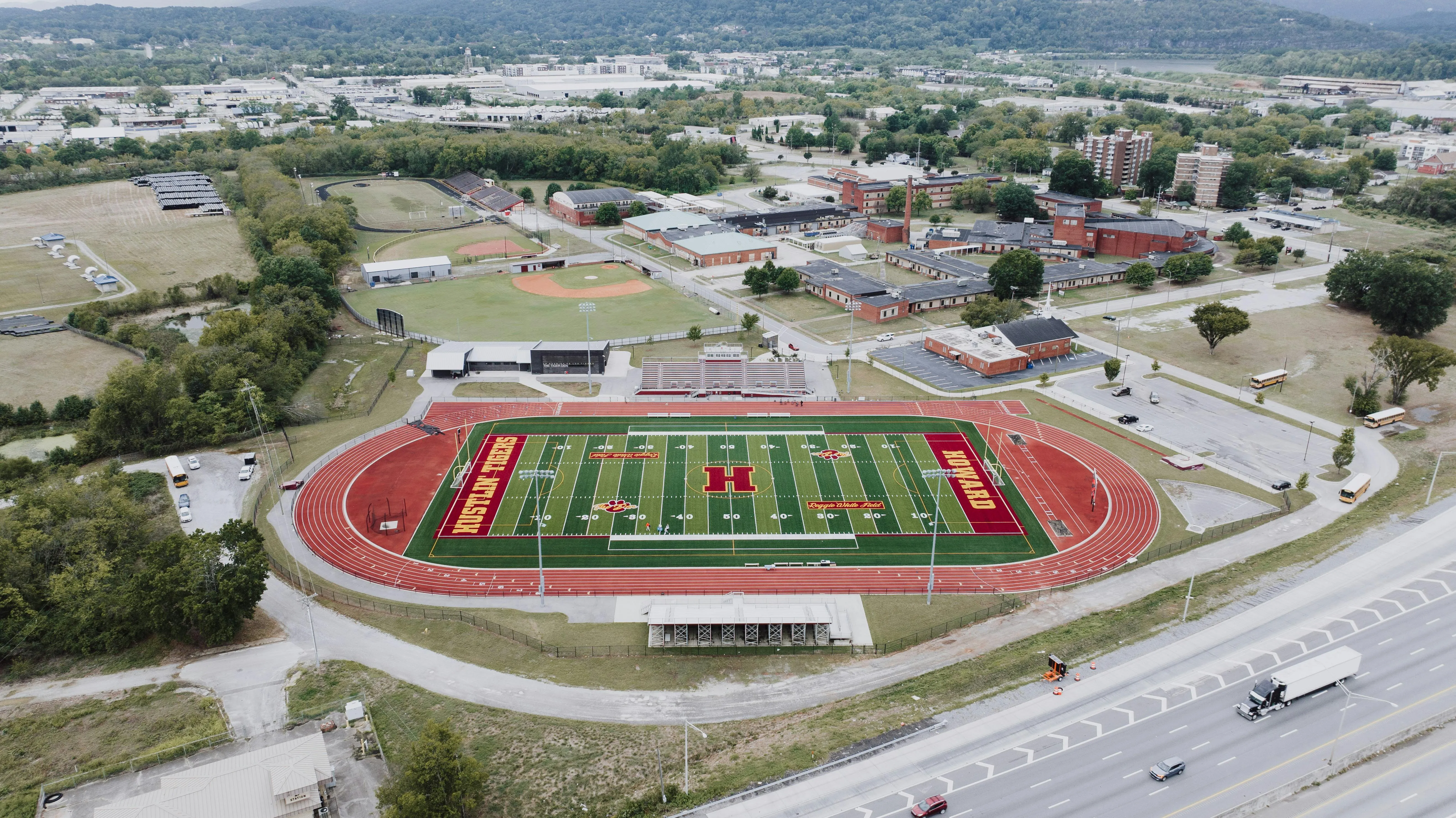 17 Old-School Stadium Features That Are Gone