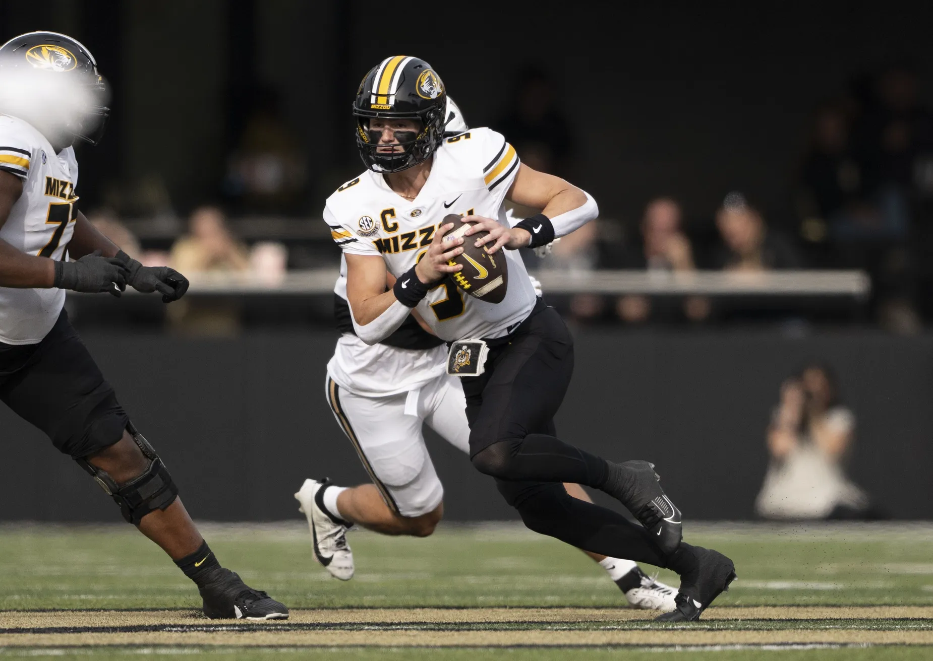 Beau Pribula Set to Return for Missouri vs. Oklahoma Showdown